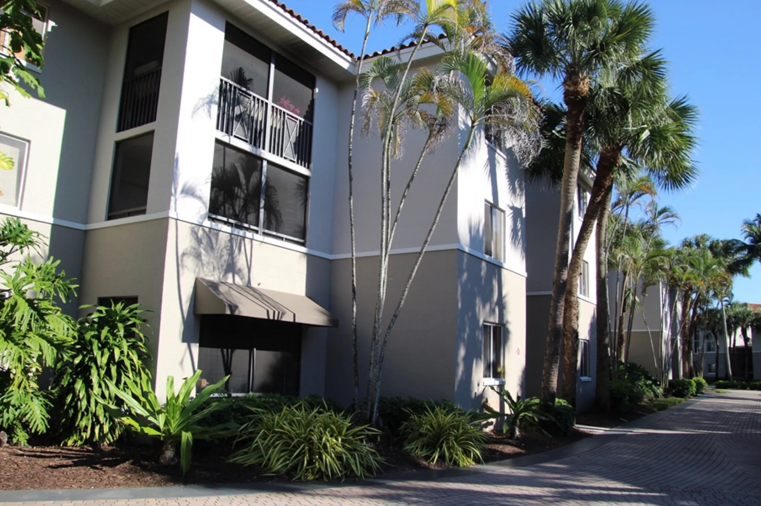 Sabal Pointe Apartments building exterior during Building Safety Inspection Program