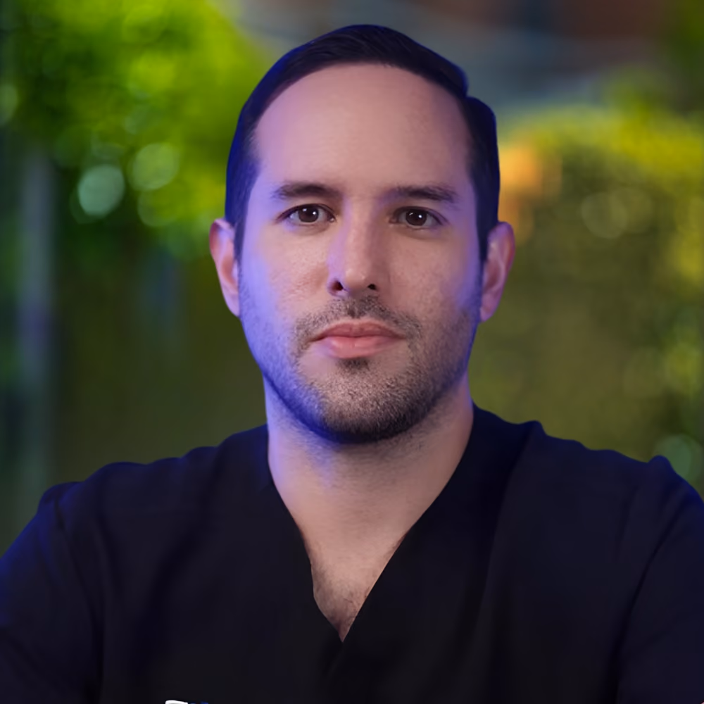 Dr. Daniel González Castellanos