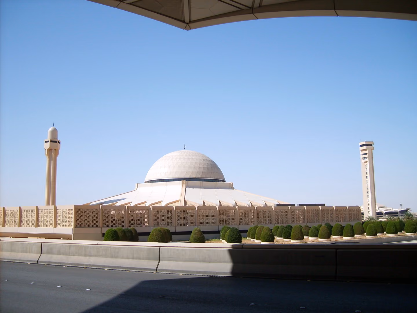 King Khalid International Airport (RUH)
