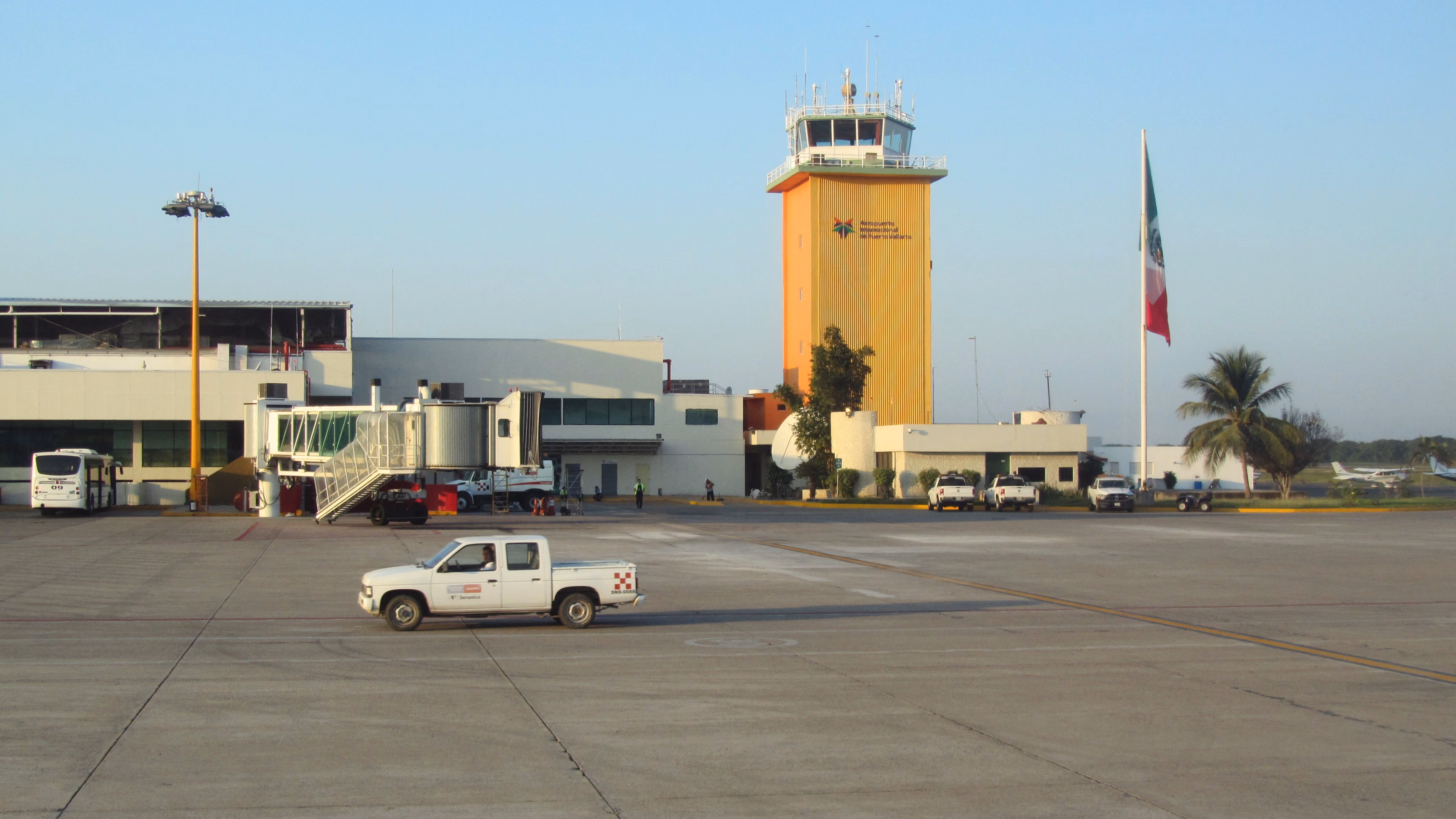 Licenciado Gustavo Díaz Ordaz International Airport (PVR)