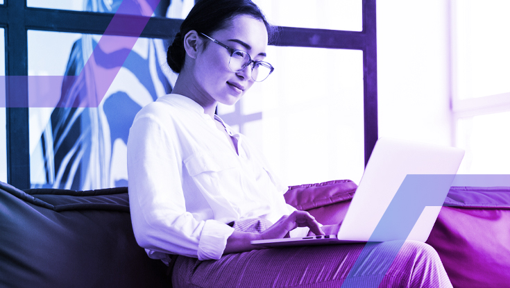 A security analyst focused on her laptop, representing the high degree of accuracy needed for a conclusive investigation. This image symbolizes how Browsing Forensics provides immediate and accurate insights into user sessions to resolve security issues.