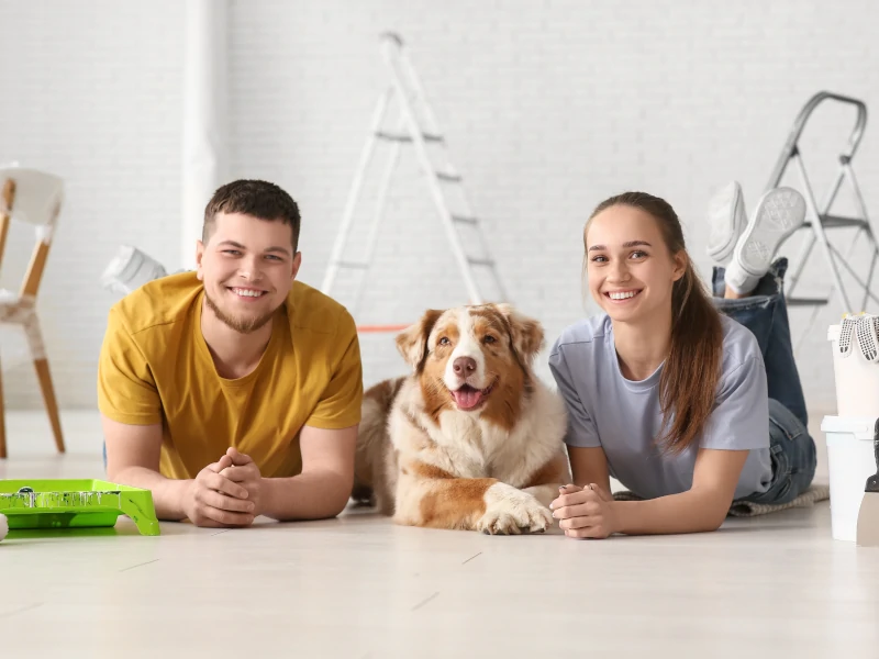 Bay Home Show family with dog