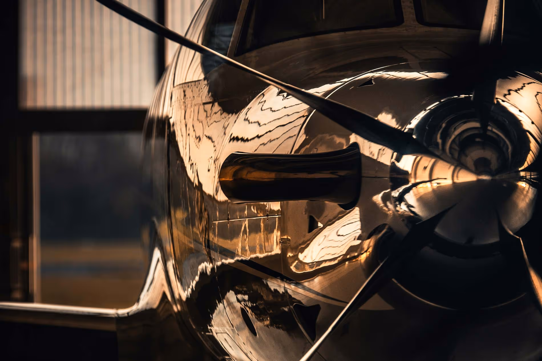 An evocative photo of an airplane propeller