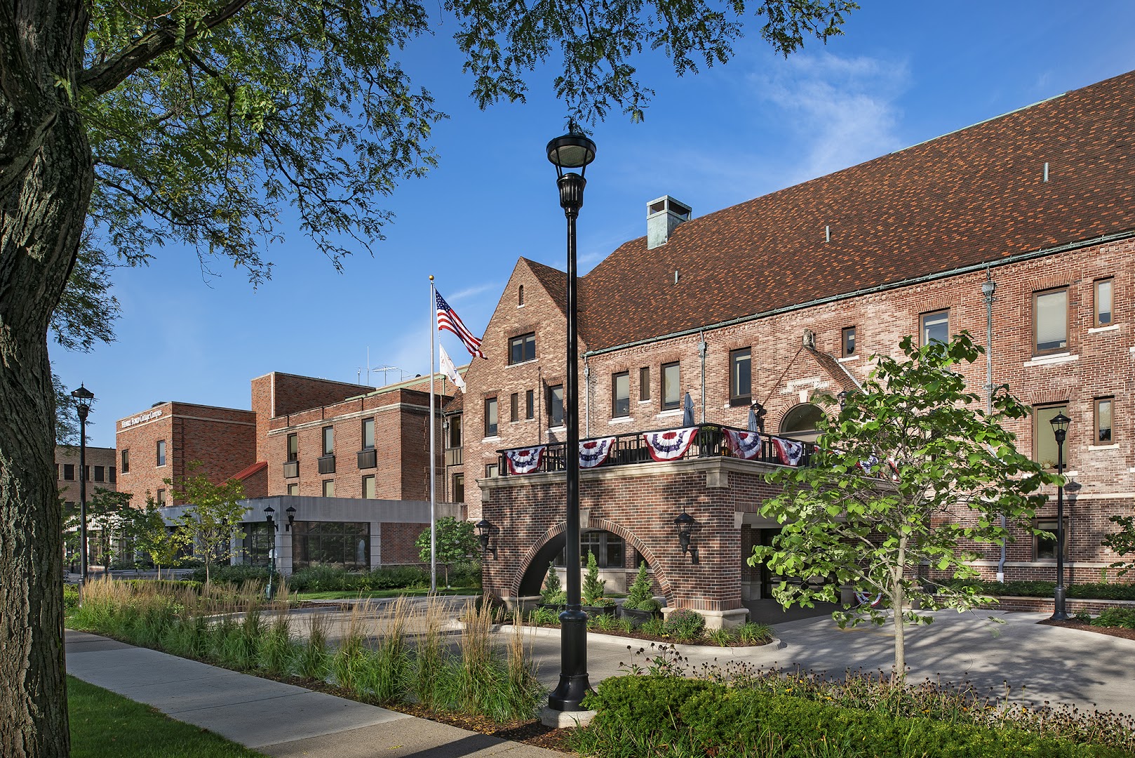 American House Grosse Pointe Cottage