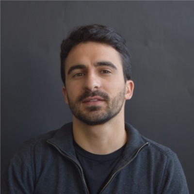 Léo Calvet, Partner de Auum