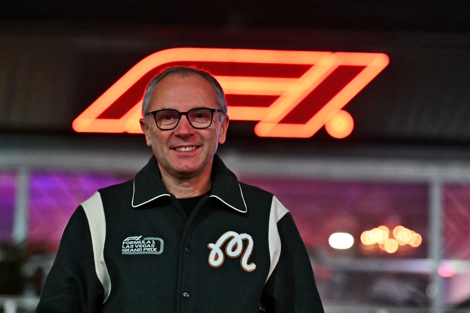 Stefano Domenicali : Le Visionnaire 🚀 Derrière la Transformation de la F1