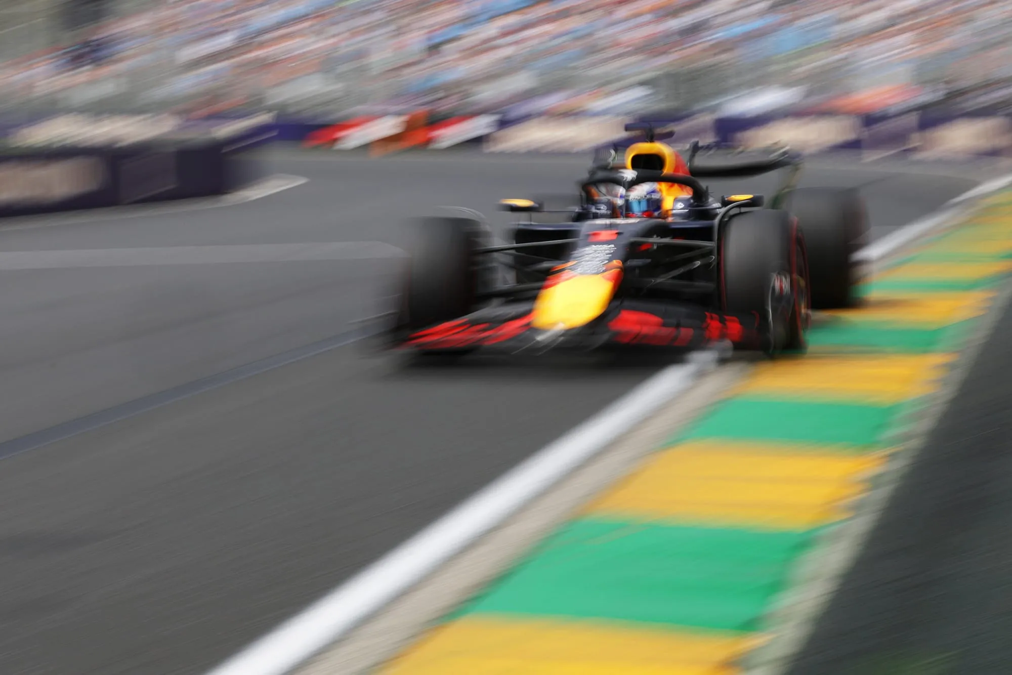 La domination spectaculaire de McLaren sur Red Bull et Ferrari: 🏁 Une analyse en profondeur