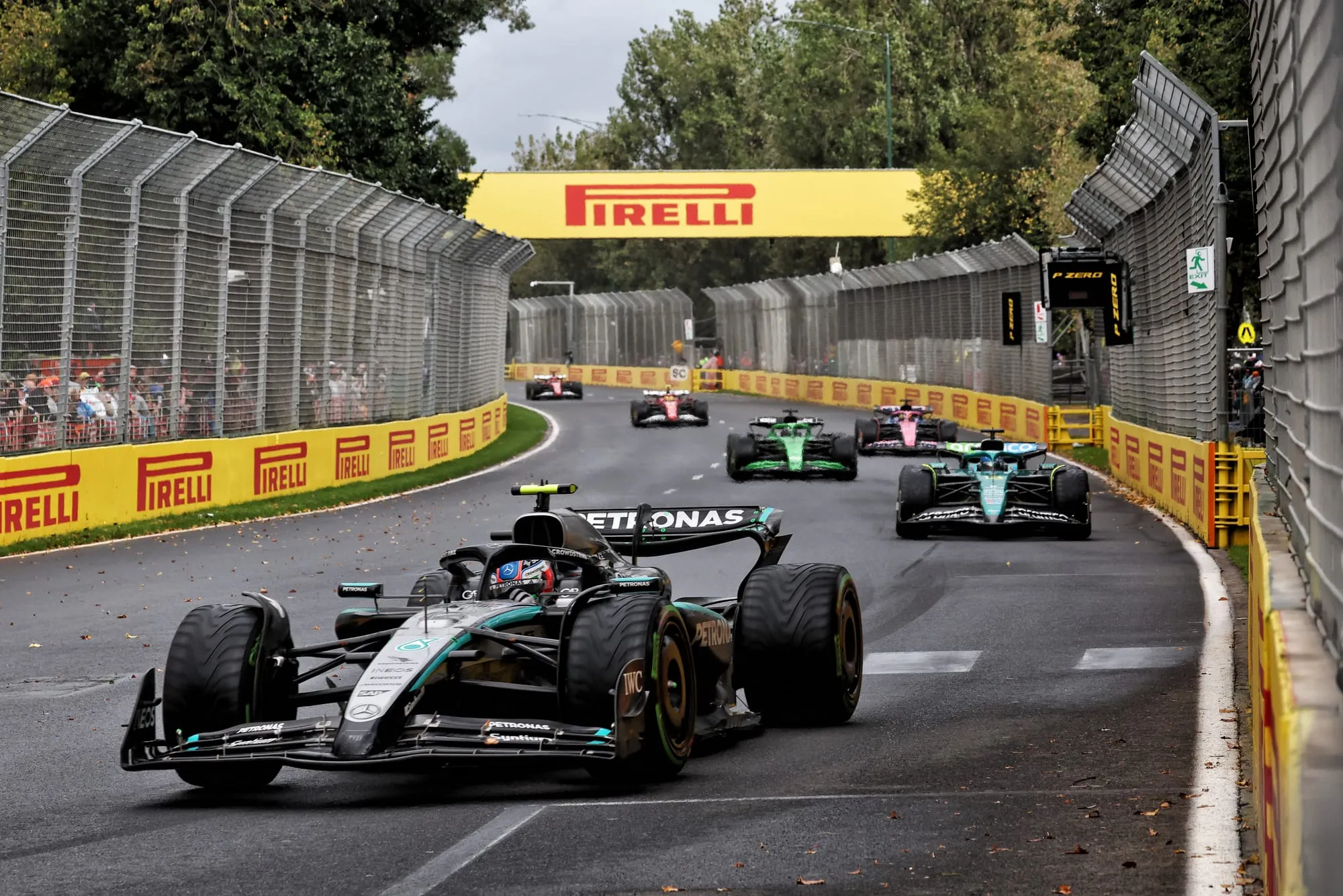 Le Début Époustouflant de Kimi Antonelli en F1 : Une Légende en Devenir 🌟