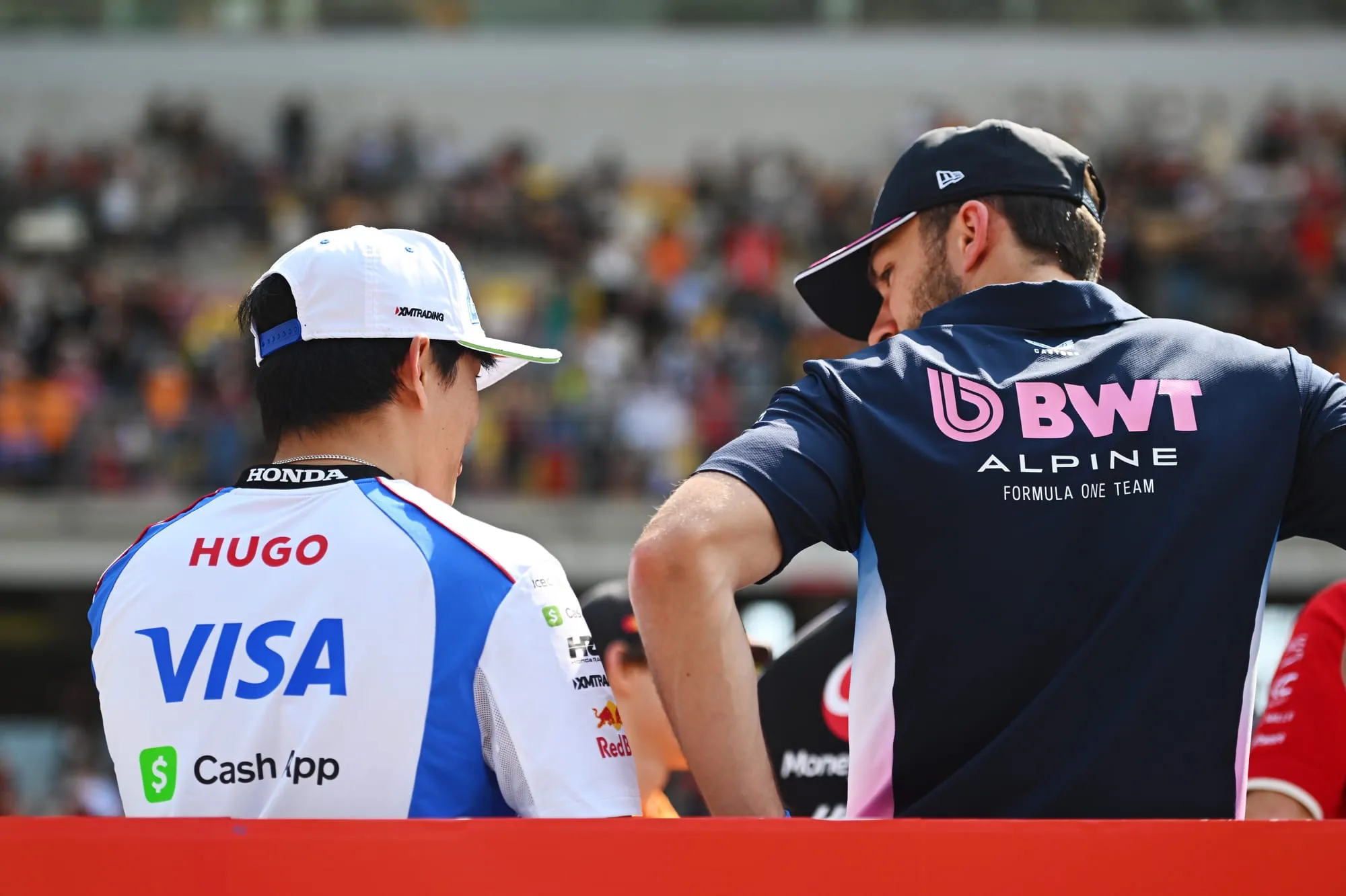 Le Défi de Yuki Tsunoda : Se Mesurer à Verstappen chez Red Bull 🌟