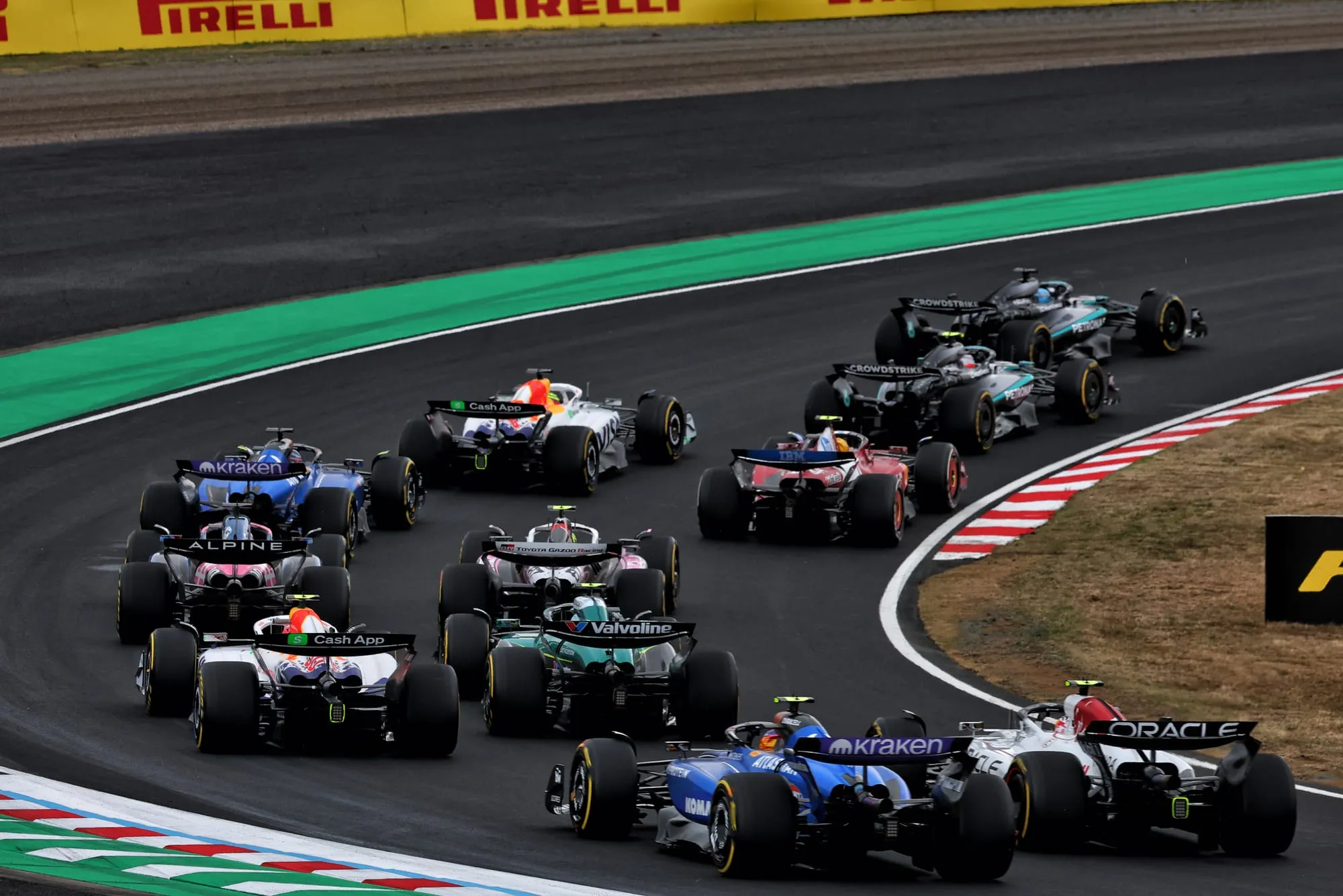 F1 : Vers des changements majeurs pour les moteurs dès 2026, mais les V10 devront patienter!