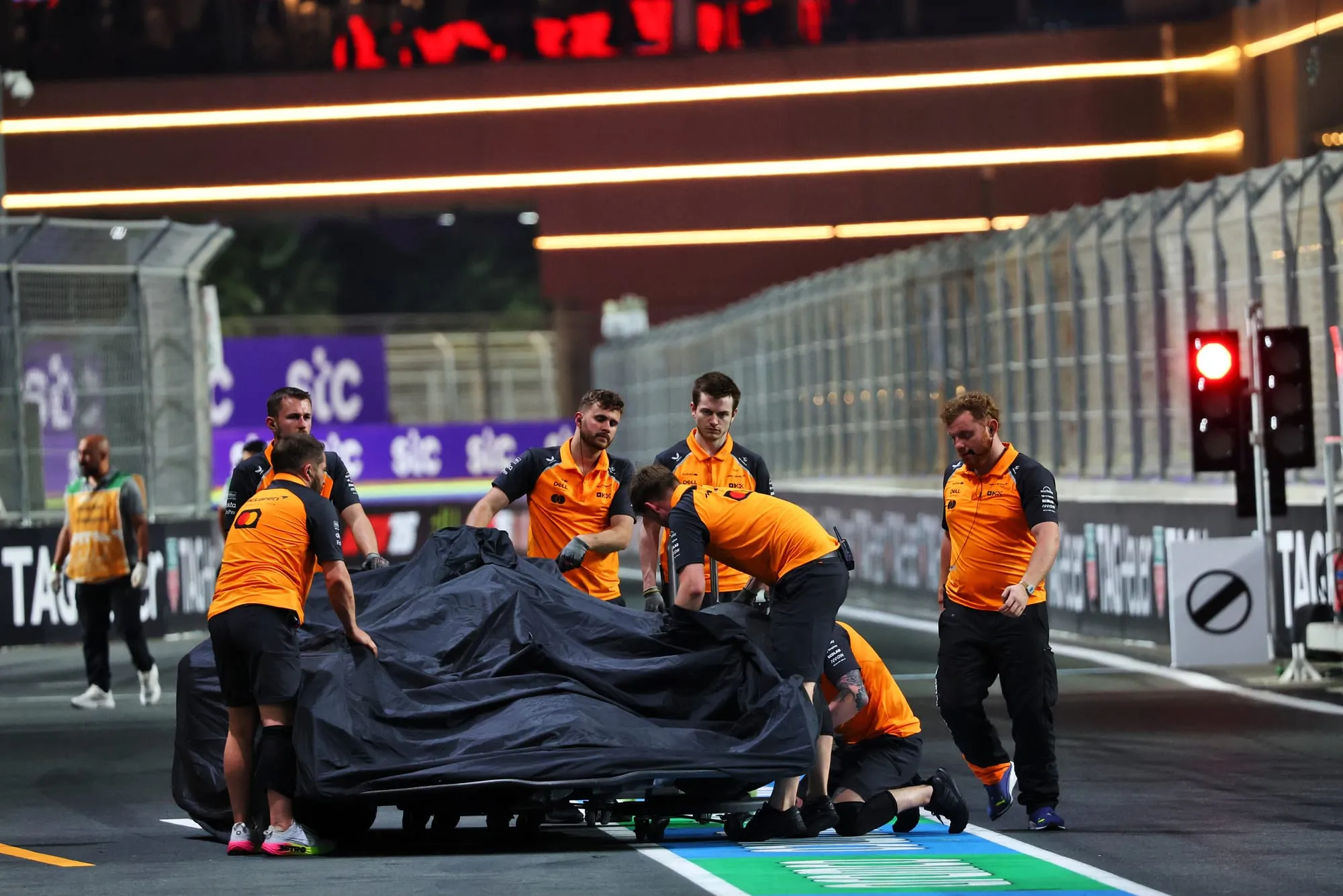 Comment la pole a échappé à McLaren et Norris à Djeddah 🏎️✨
