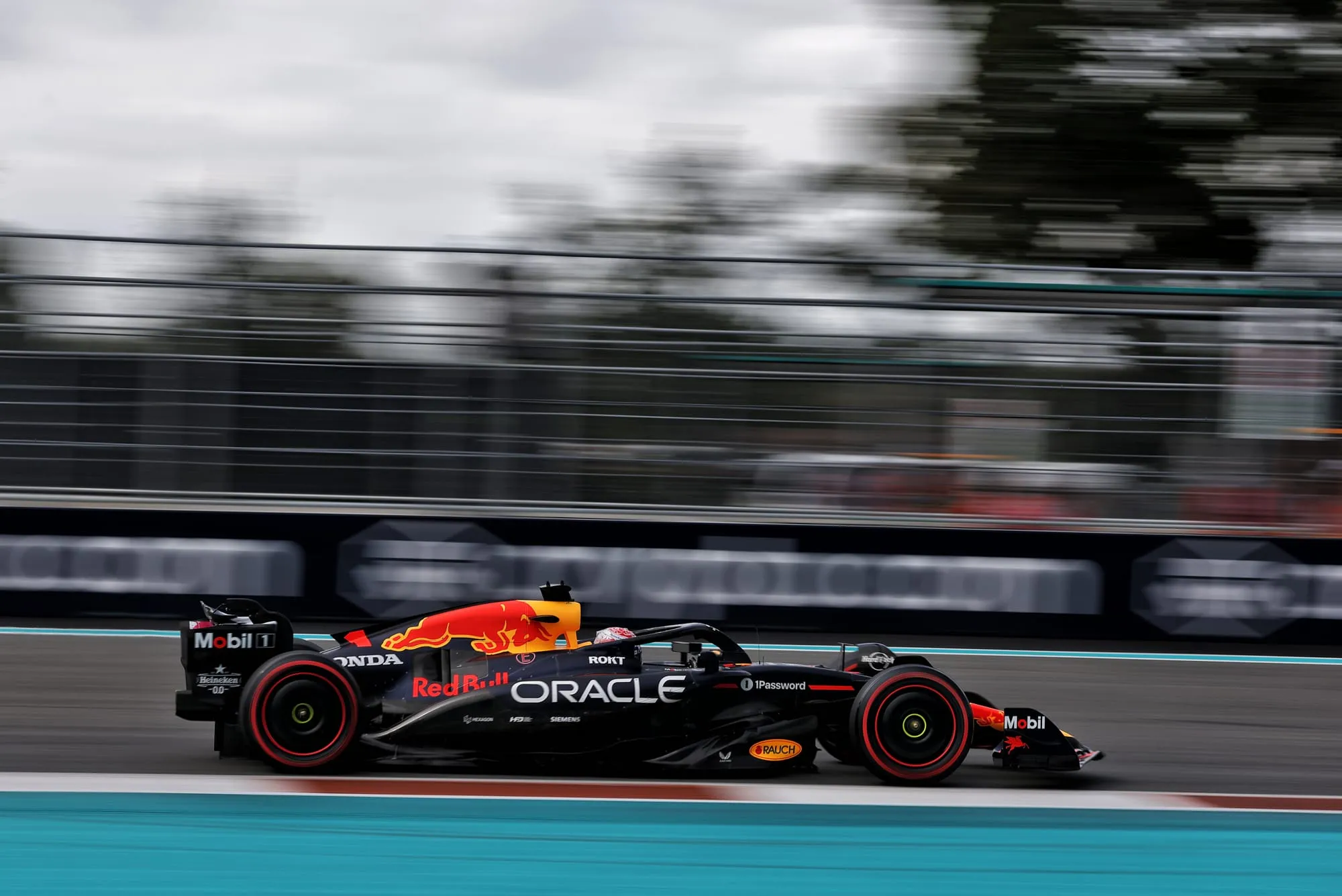 Verstappen domine les qualifications du Grand Prix de Miami F1 devant Norris et Antonelli 🌴🏎️