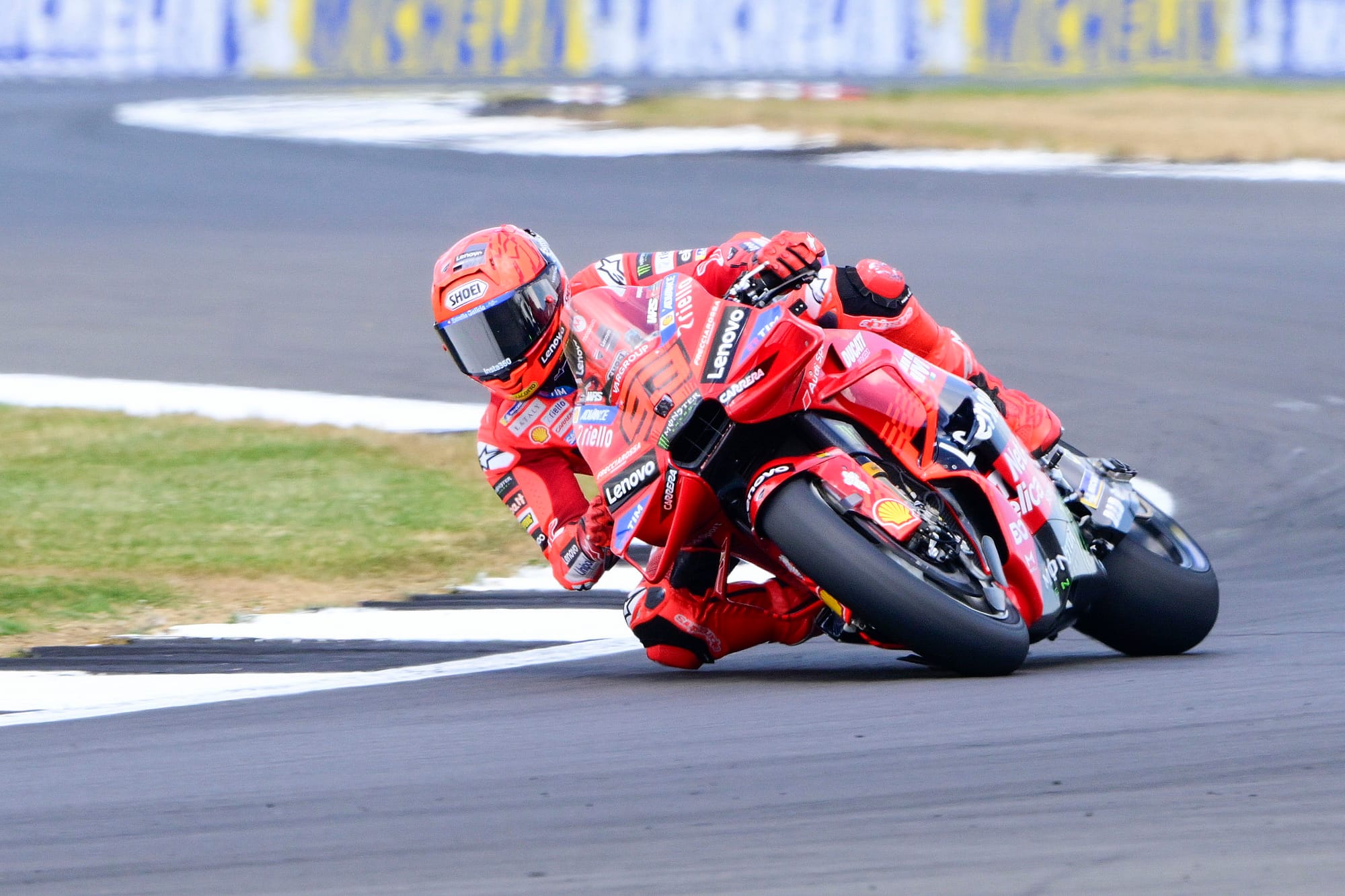 Marc Marquez impressionne dès les premiers essais du Grand Prix MotoGP de Grande-Bretagne 🏍️🇬🇧