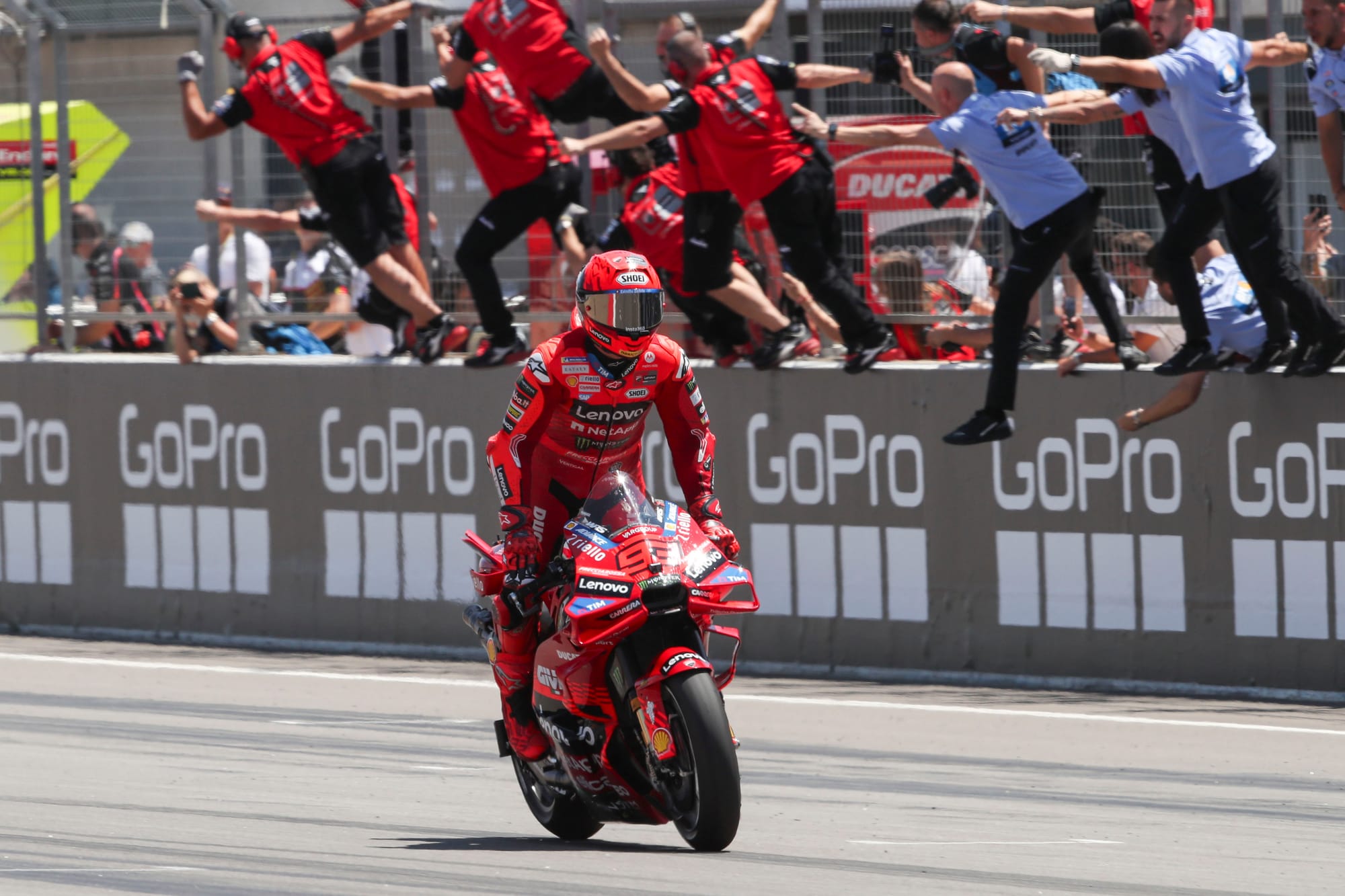 🏍️ Marc Márquez Impérial : Retour sur sa Domination Totale au GP d'Aragon en MotoGP