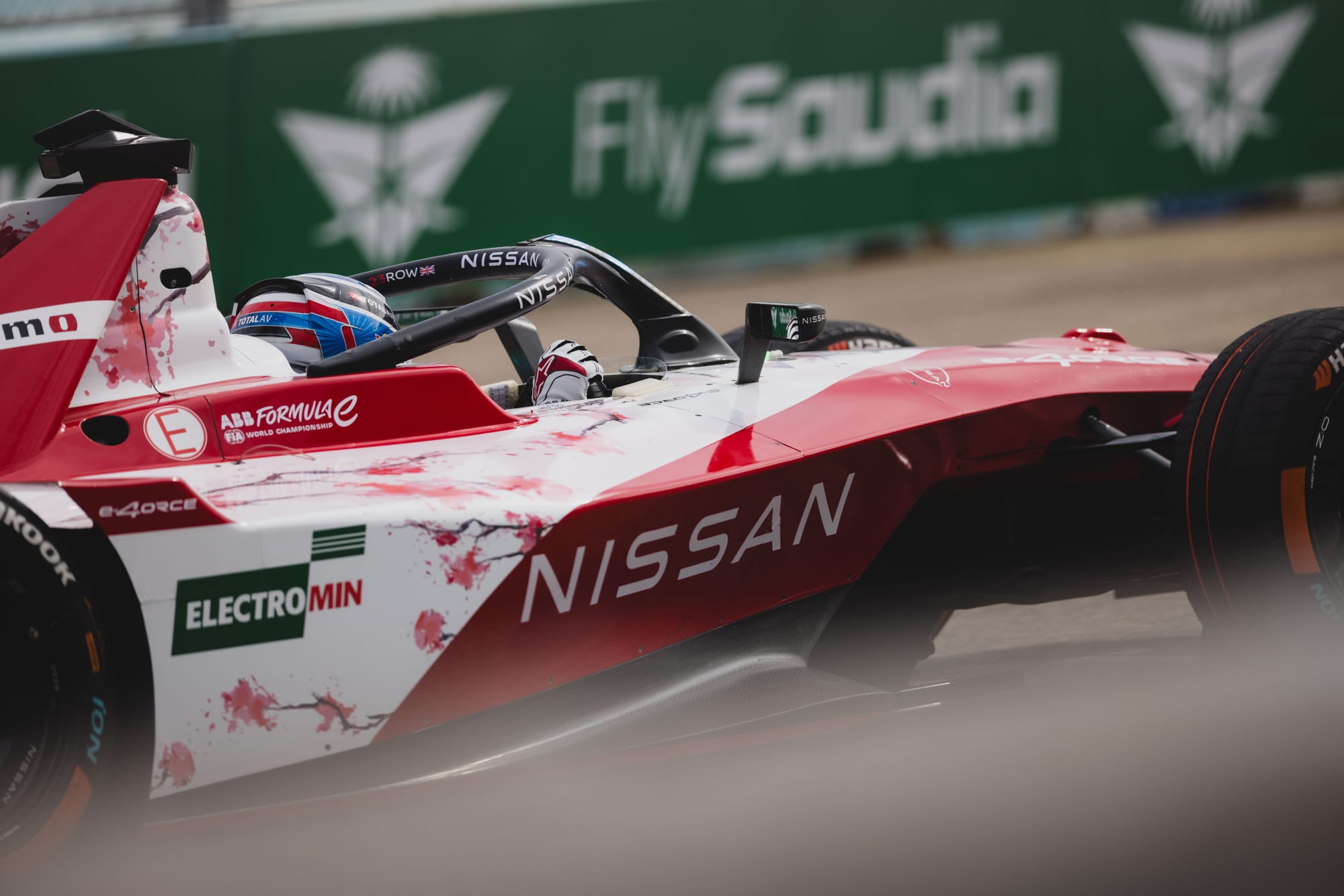 Oliver Rowland : le sacre en Formule E, une leçon de persévérance inspirante 🏆⚡