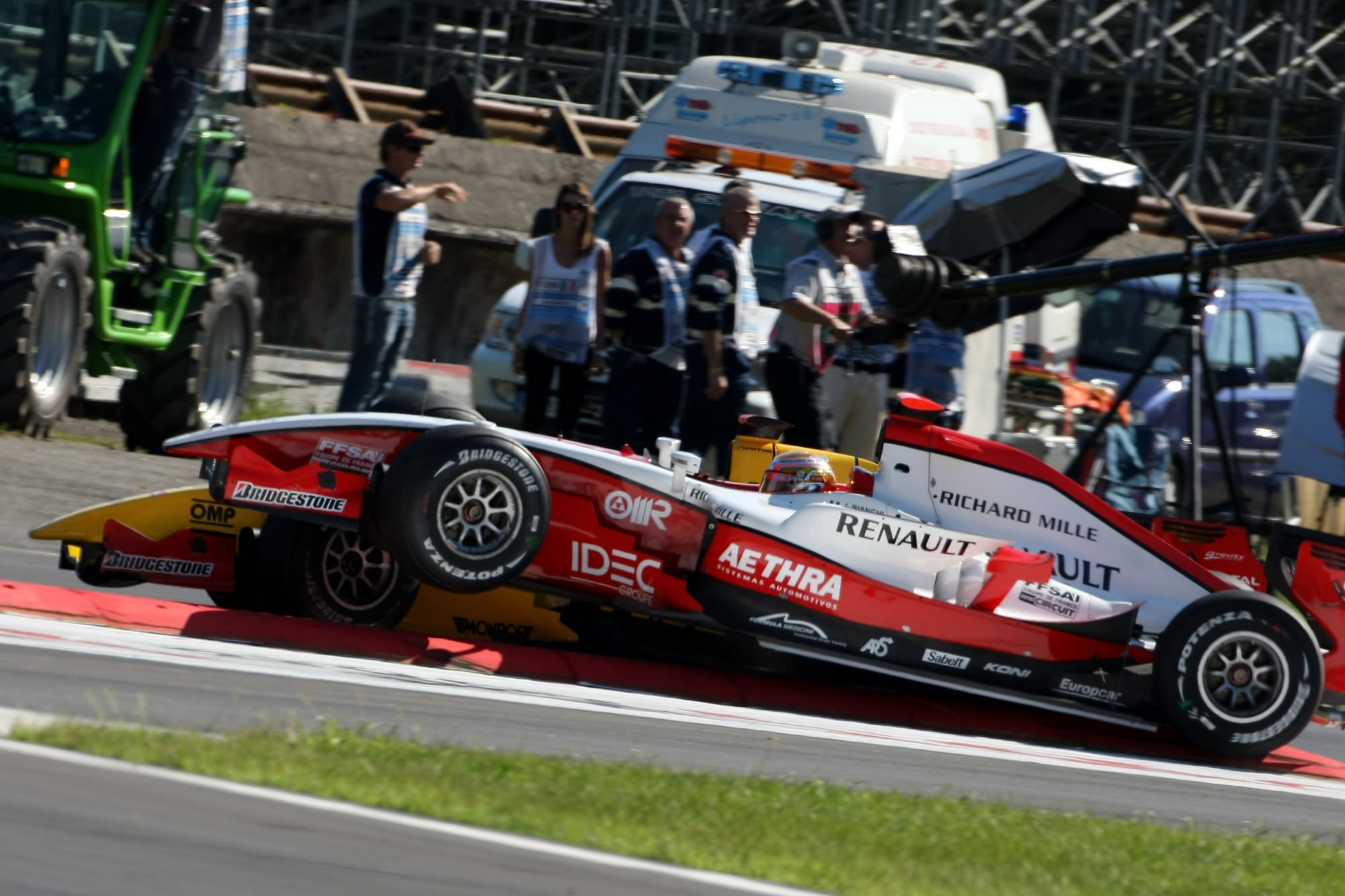 L'espoir perdu de Ferrari : Jules Bianchi aurait-il suivi le chemin de Leclerc ?