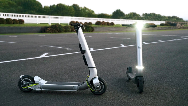 F1-INSPIRED E-SCOOTER: THE TURBO THAT OUTPACES A TESLA MODEL 3