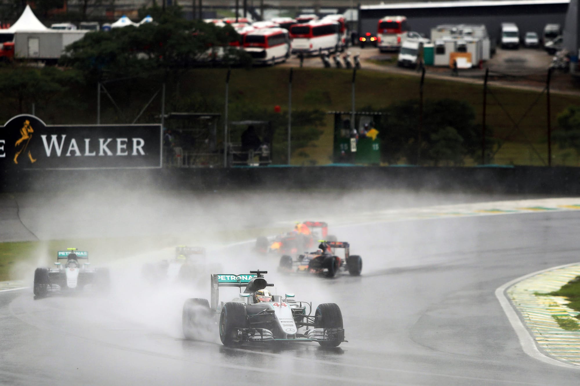 Nous avons déjà perdu assez de pilotes - un plaidoyer pour plus de sécurité en F1 sous la pluie