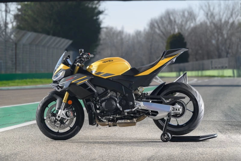 APRILIA'S AI-POWERED SUPERBIKES LEARN AND ADAPT TO YOUR RIDING STYLE