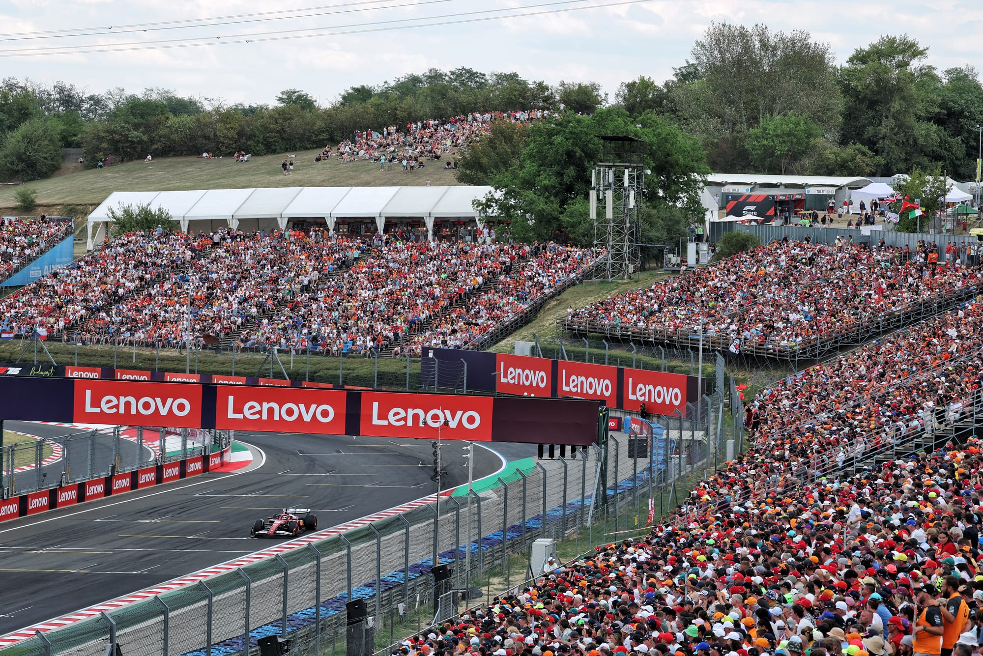 Le moteur Ferrari s’impose en Hongrie