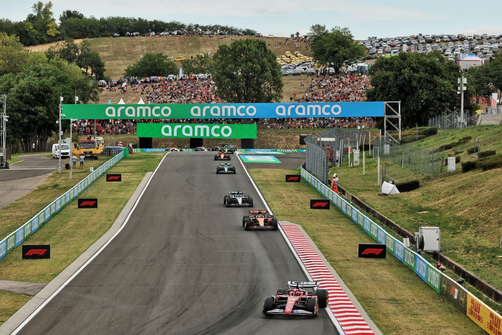 F1 : Comment l'anomalie Ferrari a permis le triomphe inattendu de Norris en Hongrie 🚦