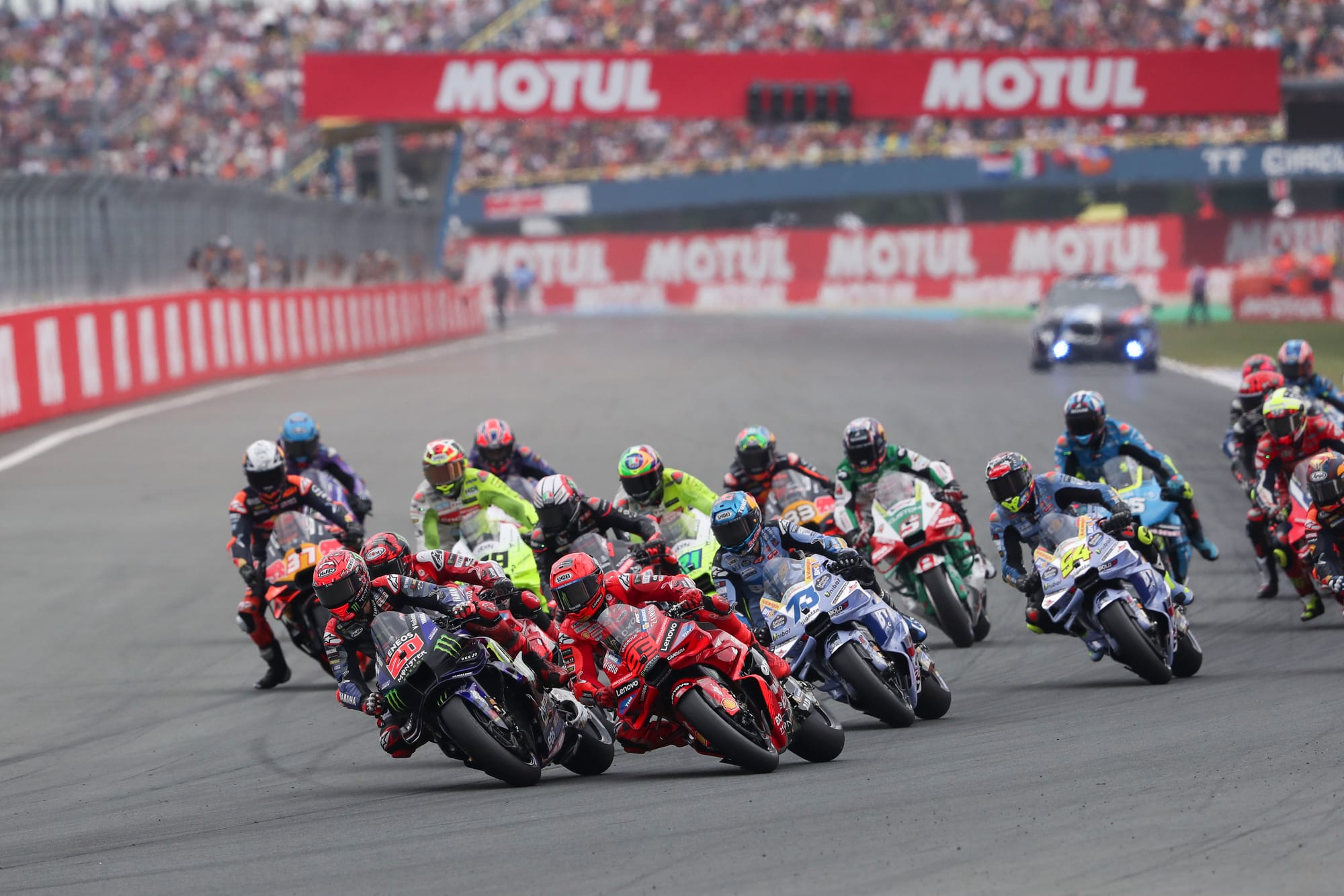 Classement MotoGP mi-saison 2025 🏁 : Qui brille, qui déçoit et quelles tendances pour la suite ?