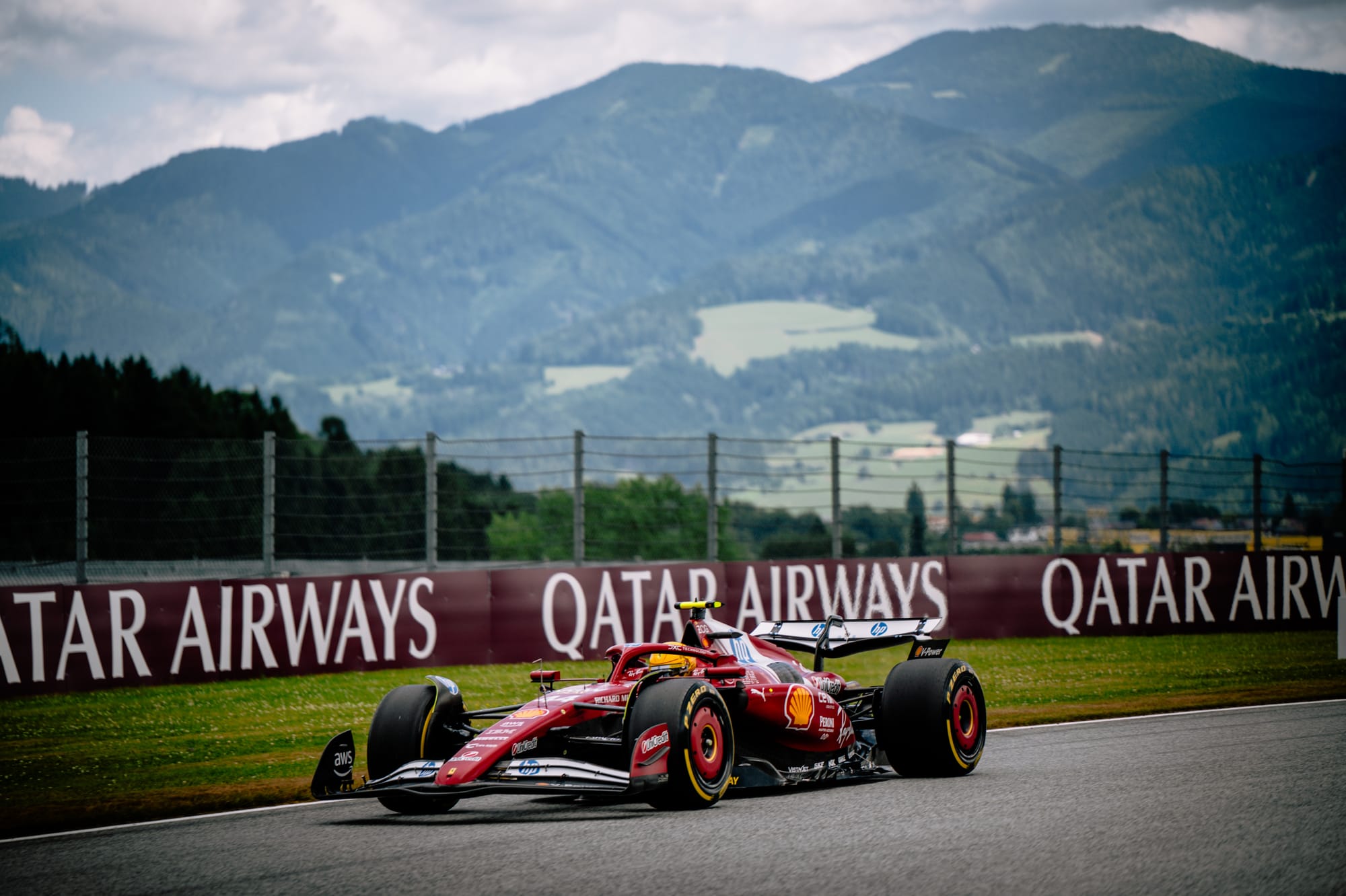 La 'stupidité' qui a compliqué l'intégration de Hamilton chez Ferrari