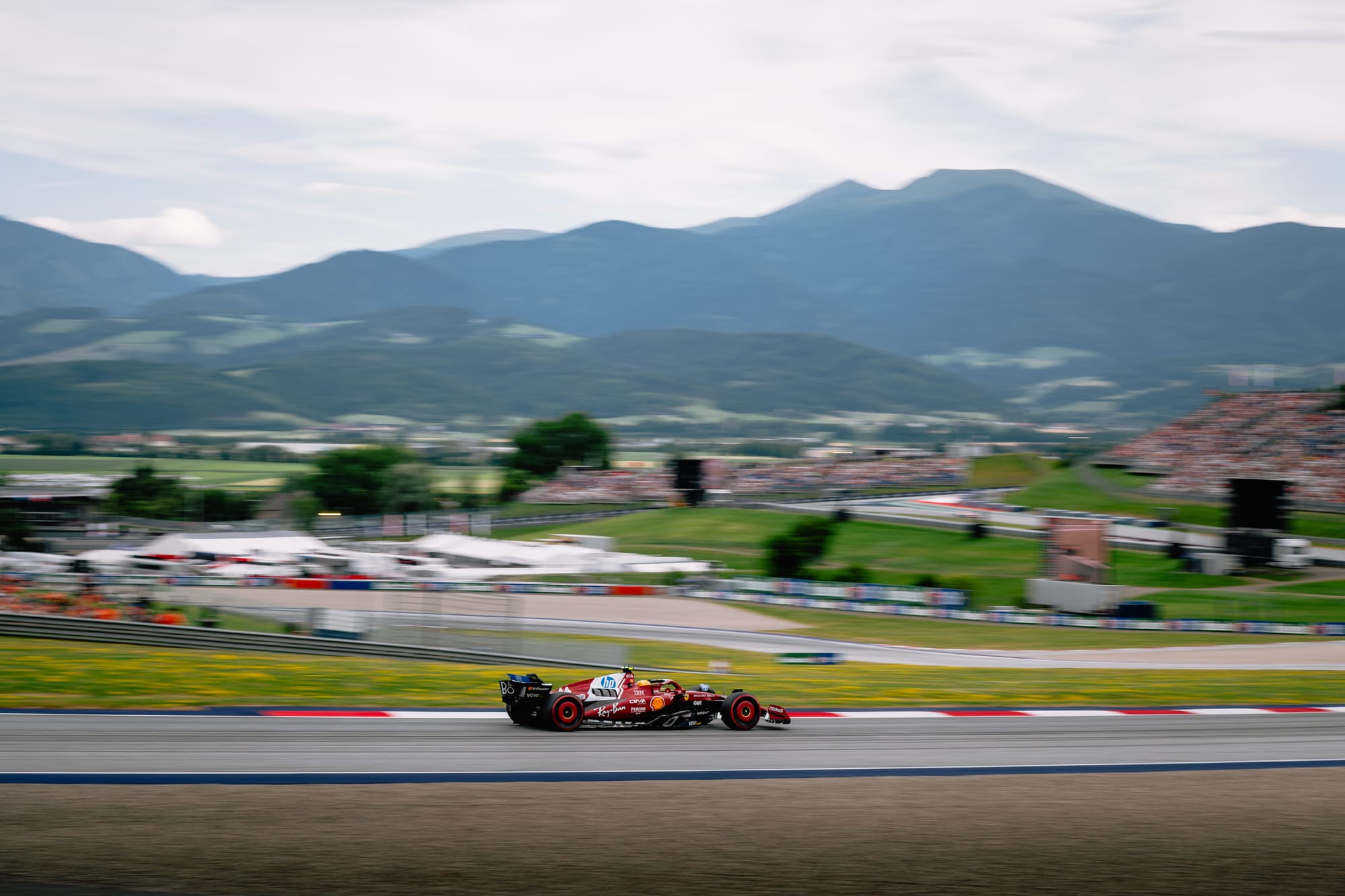 La 'stupidité' qui a compliqué l'intégration de Hamilton chez Ferrari