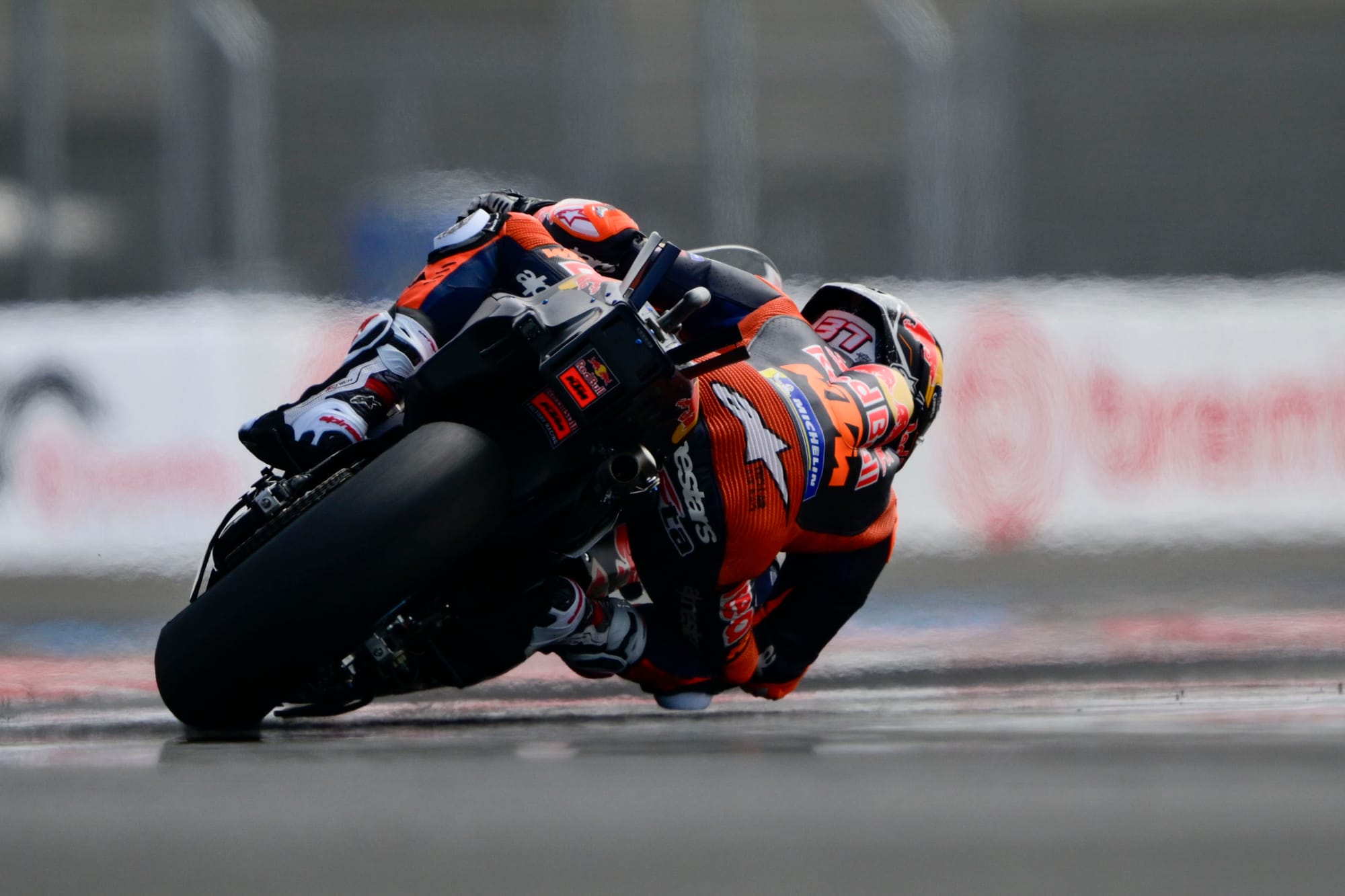 Acosta le plus rapide lors des essais MotoGP en Hongrie, Bagnaia vers Q1