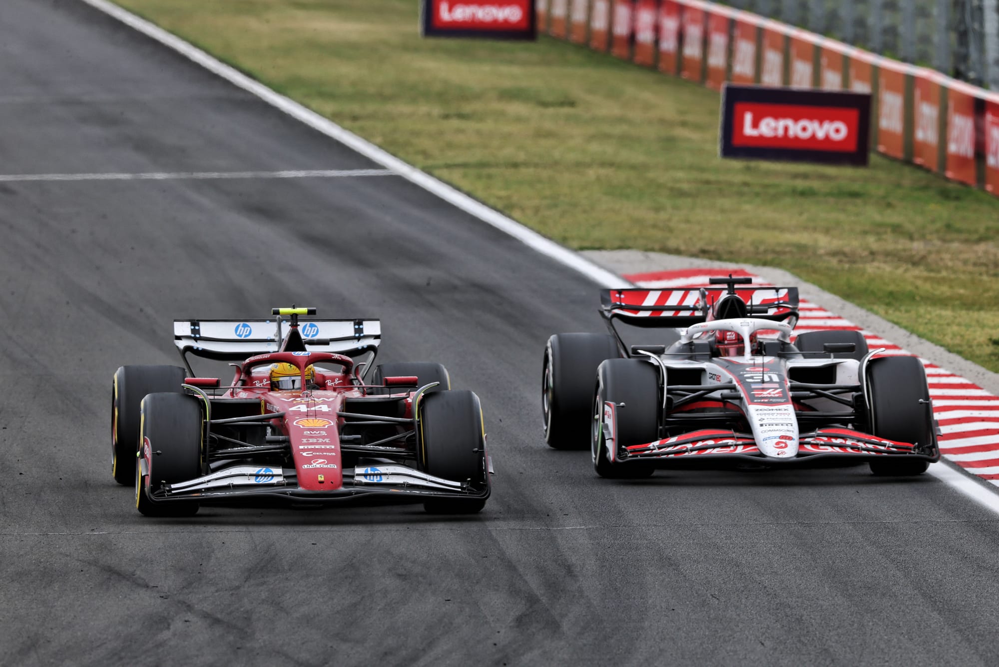 Tant de pression et de bruit ont gùché le plaisir de Hamilton chez Ferrari