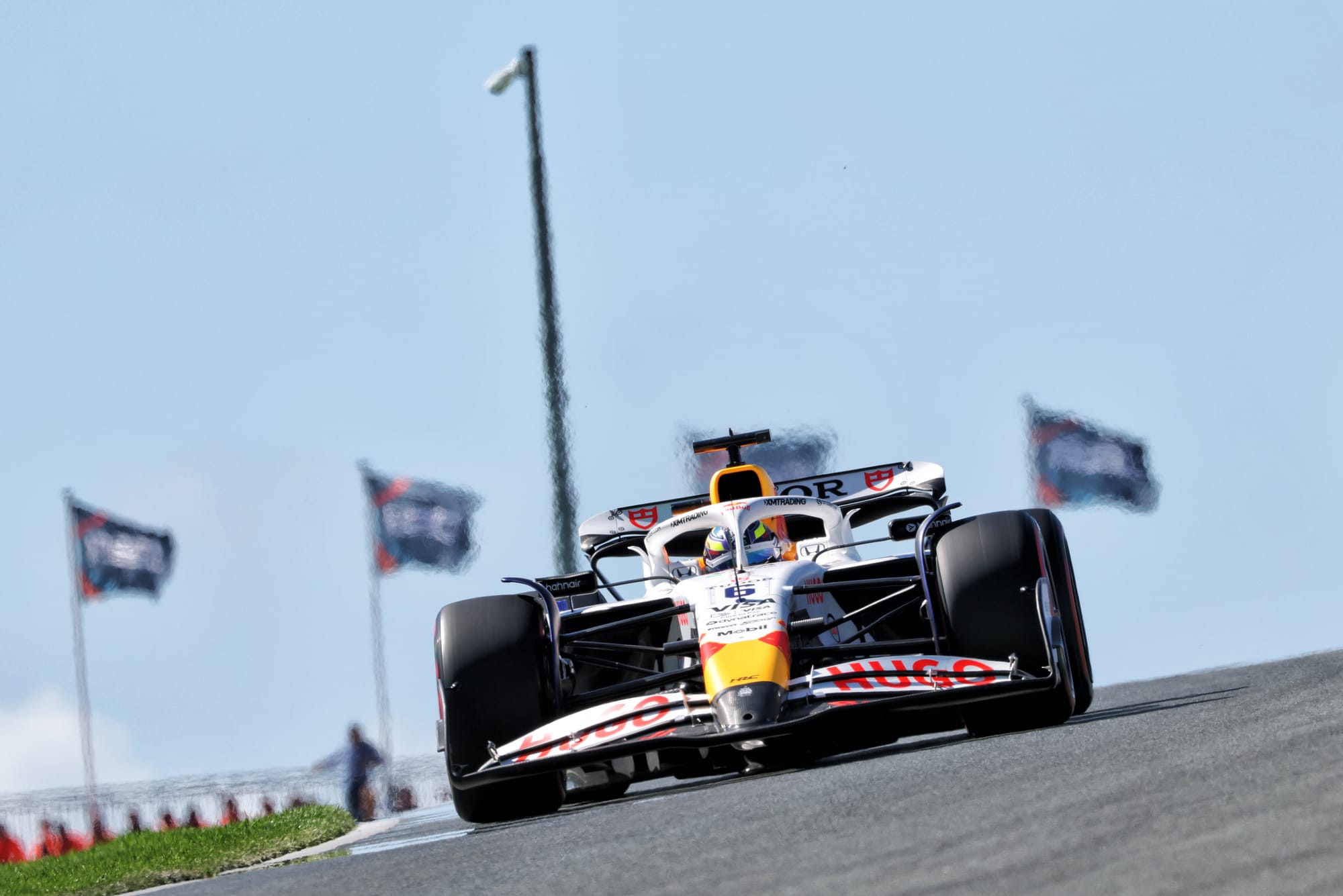 Isack Hadjar : Un Nouvel Espoir chez Red Bull en 2026 🌟