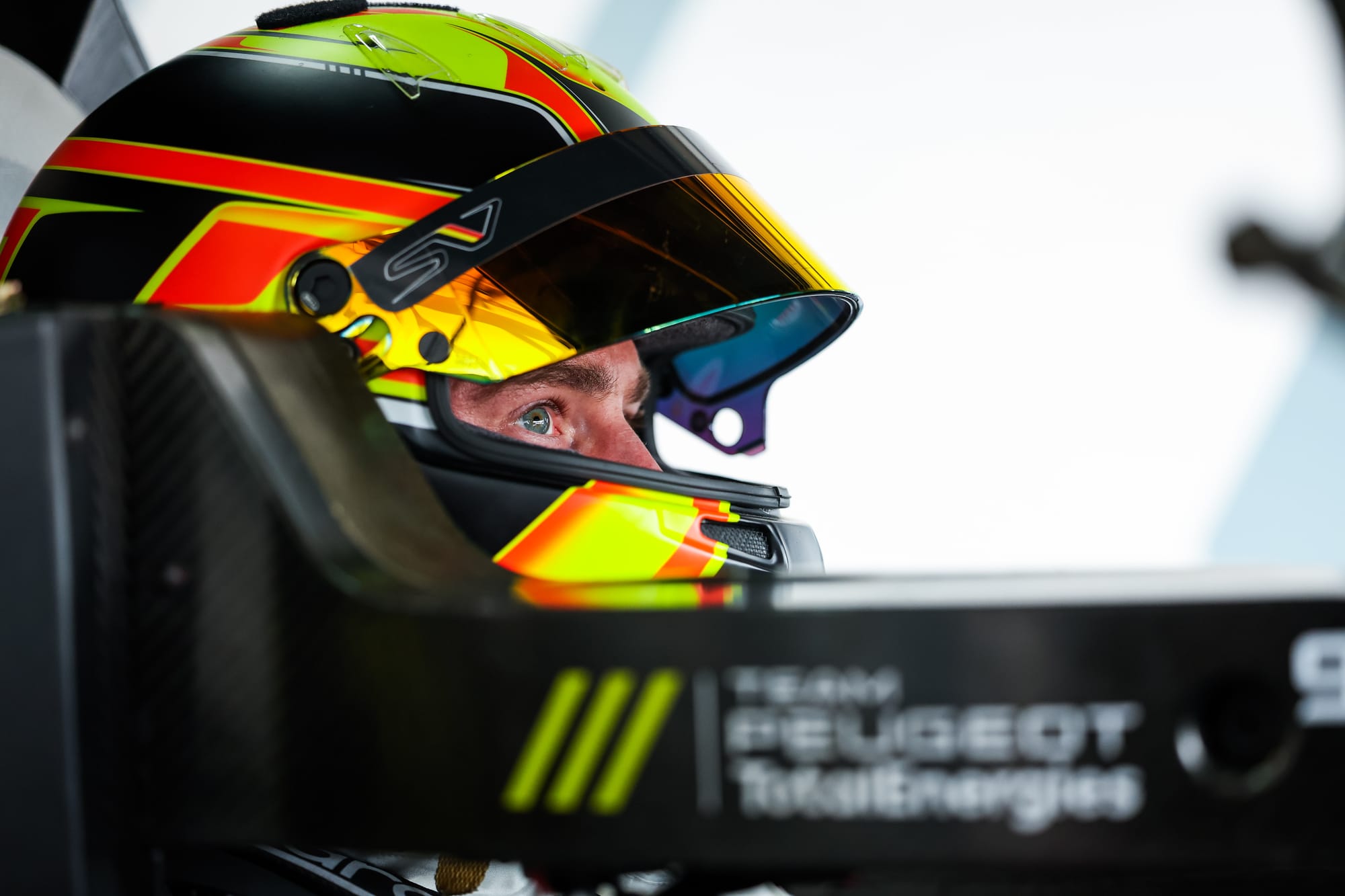 Nouvelles dynamiques chez Peugeot en WEC : Pourchaire, Vandoorne, Cassidy et une nouvelle ère s’annoncent !