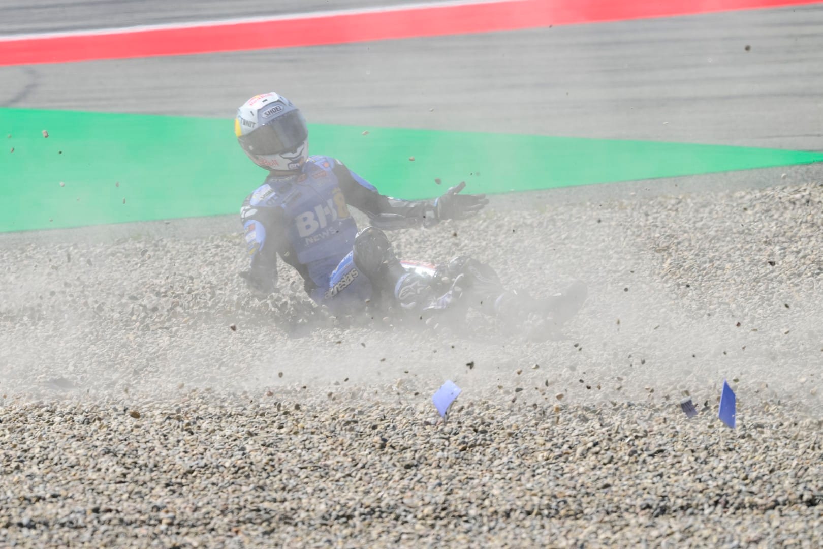 Vainqueurs et perdants d'une sprint MotoGP sauvage à Barcelone