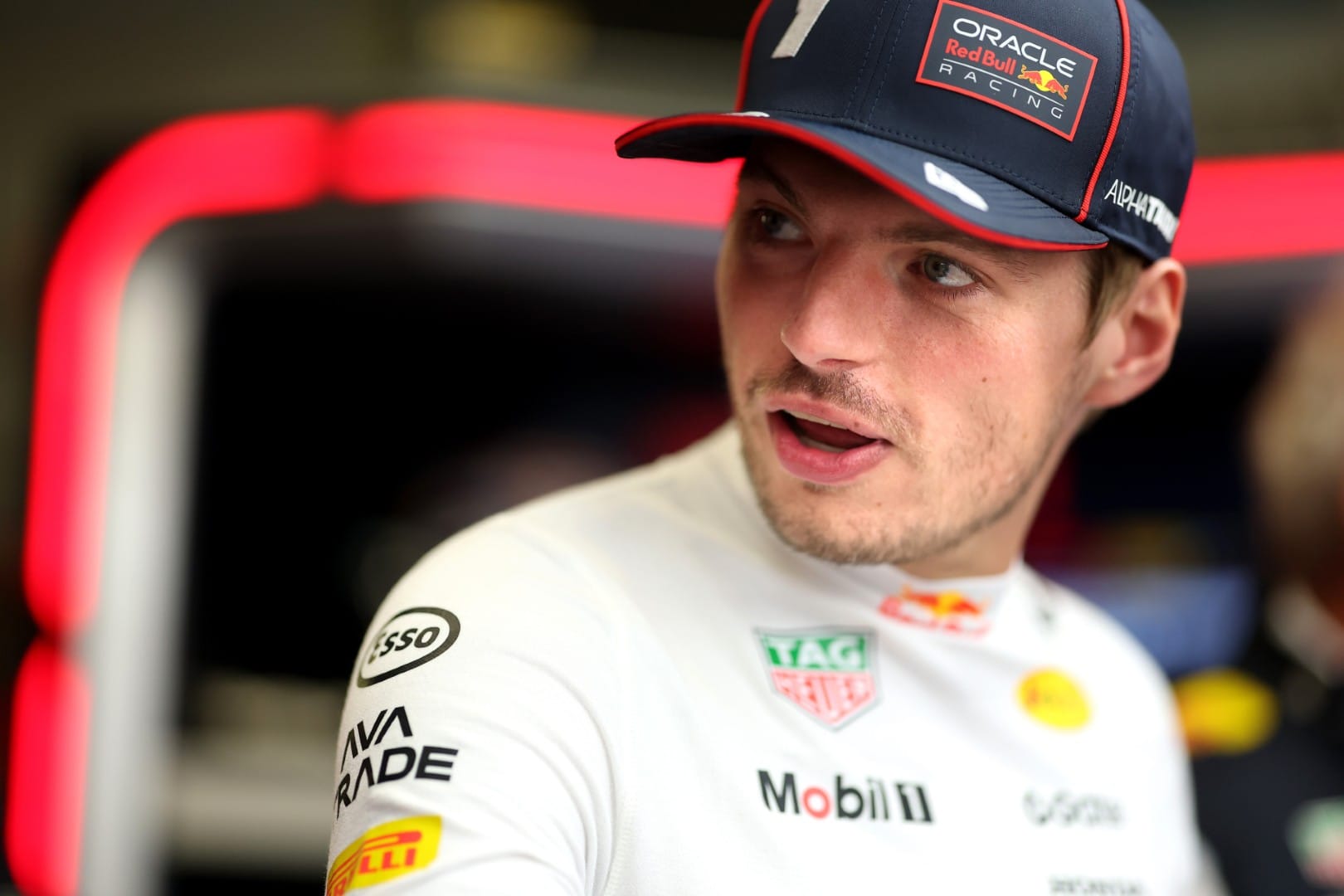 Max Verstappen s’attaque au mythe du Nürburgring : immersion exclusive dans son défi d’endurance