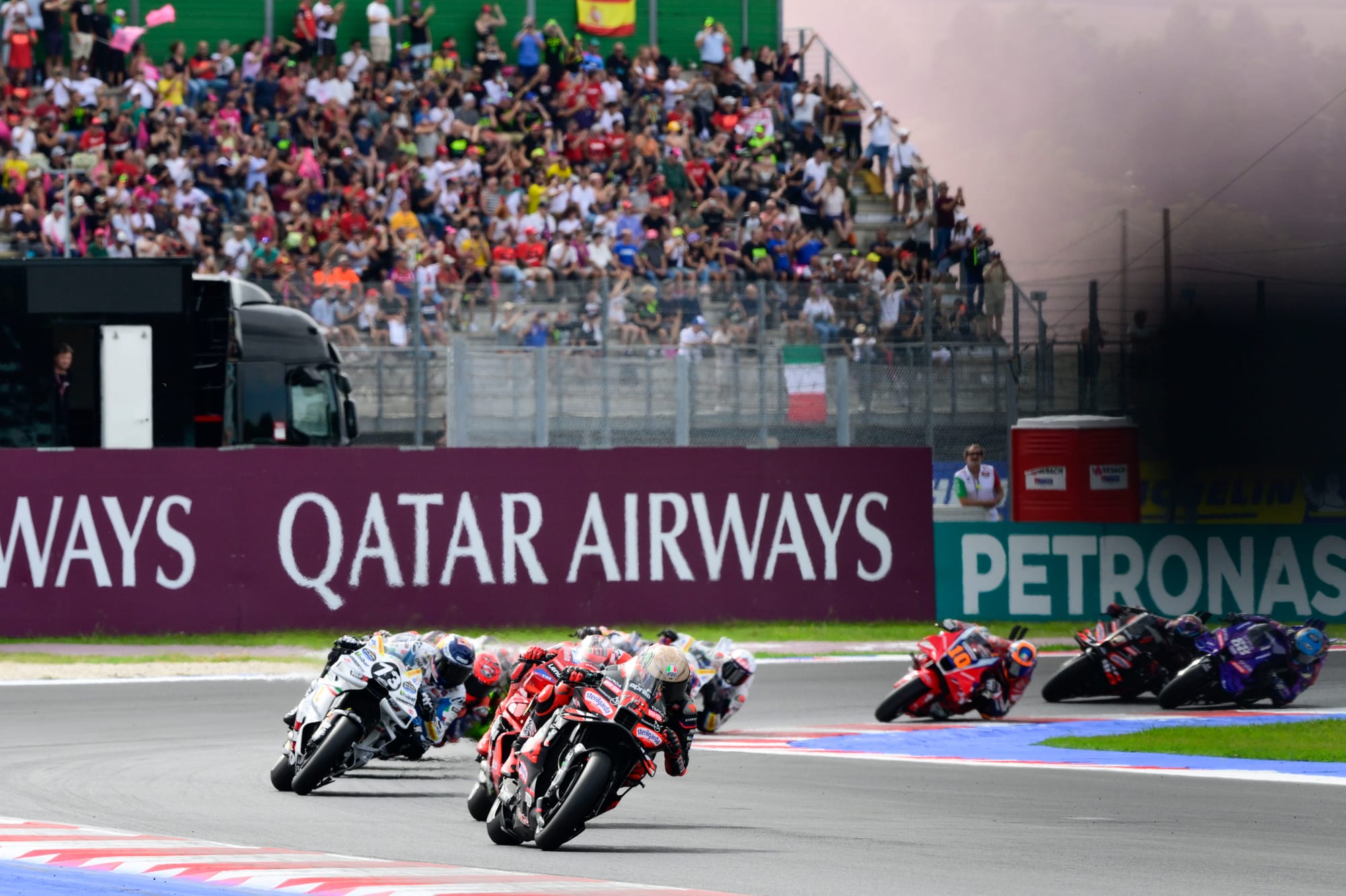 Les tentatives du MotoGP d'imiter la F1 passent à côté de l'essentiel