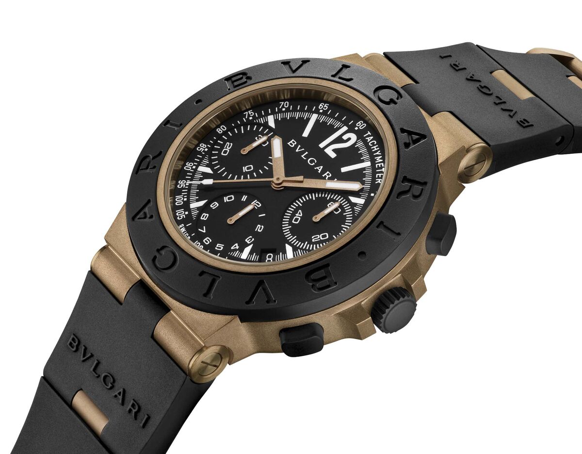 Inside the Bronzo case is either the chronograph-equipped Caliber B192 (here) or the dual-time Caliber B381.