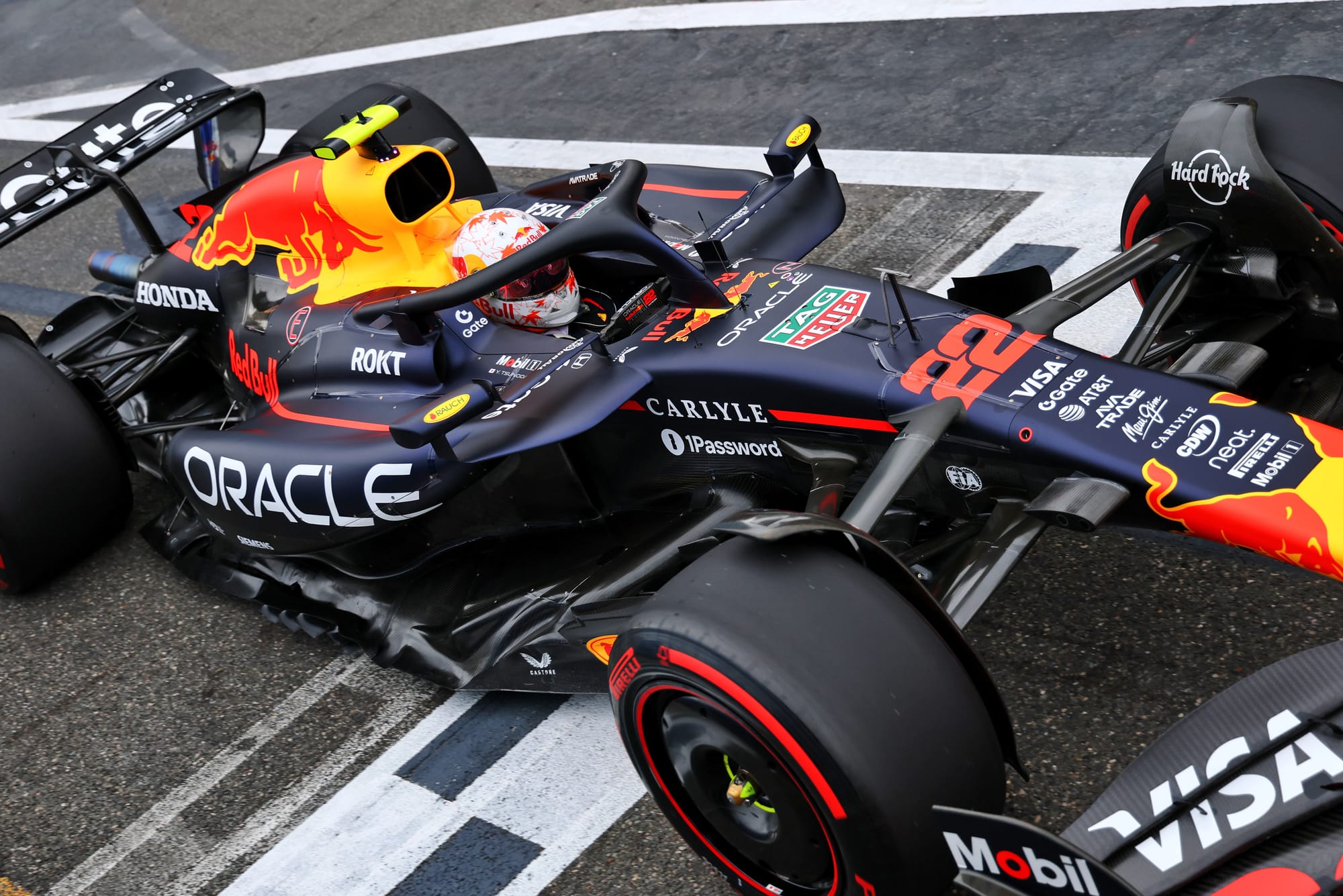 Mark Hughes : Pourquoi Verstappen a brillé et ses rivaux ont flanché dans le chaos de Bakou