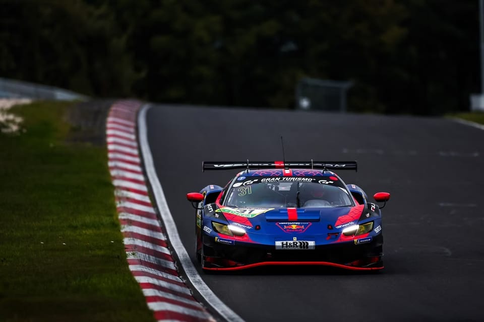 Ce que Verstappen a dĂ©montrĂ© par sa victoire GT3 au NĂŒrburgring