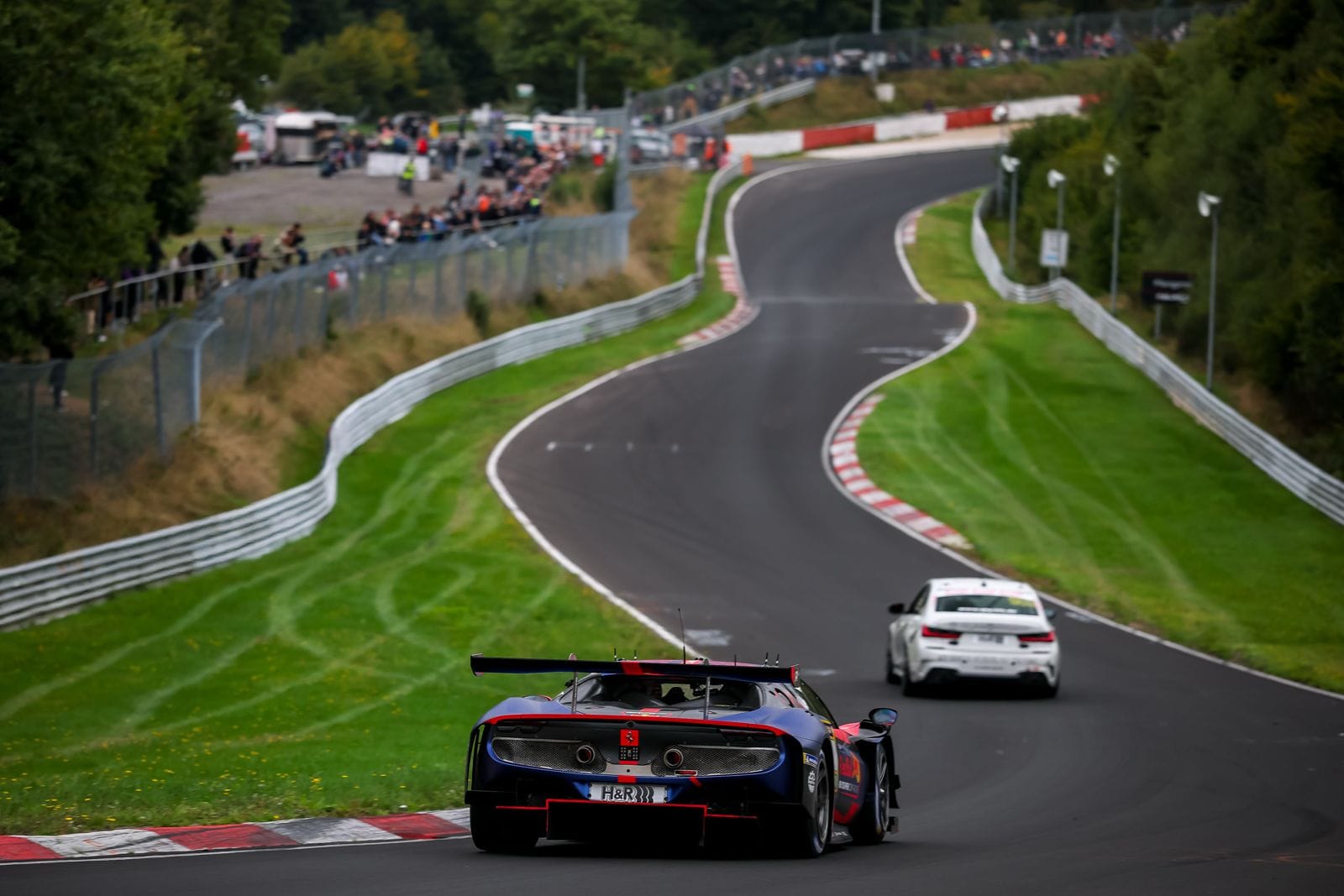 Les stars des voitures de sport réagissent à la victoire de Verstappen en GT3 et à ses perspectives