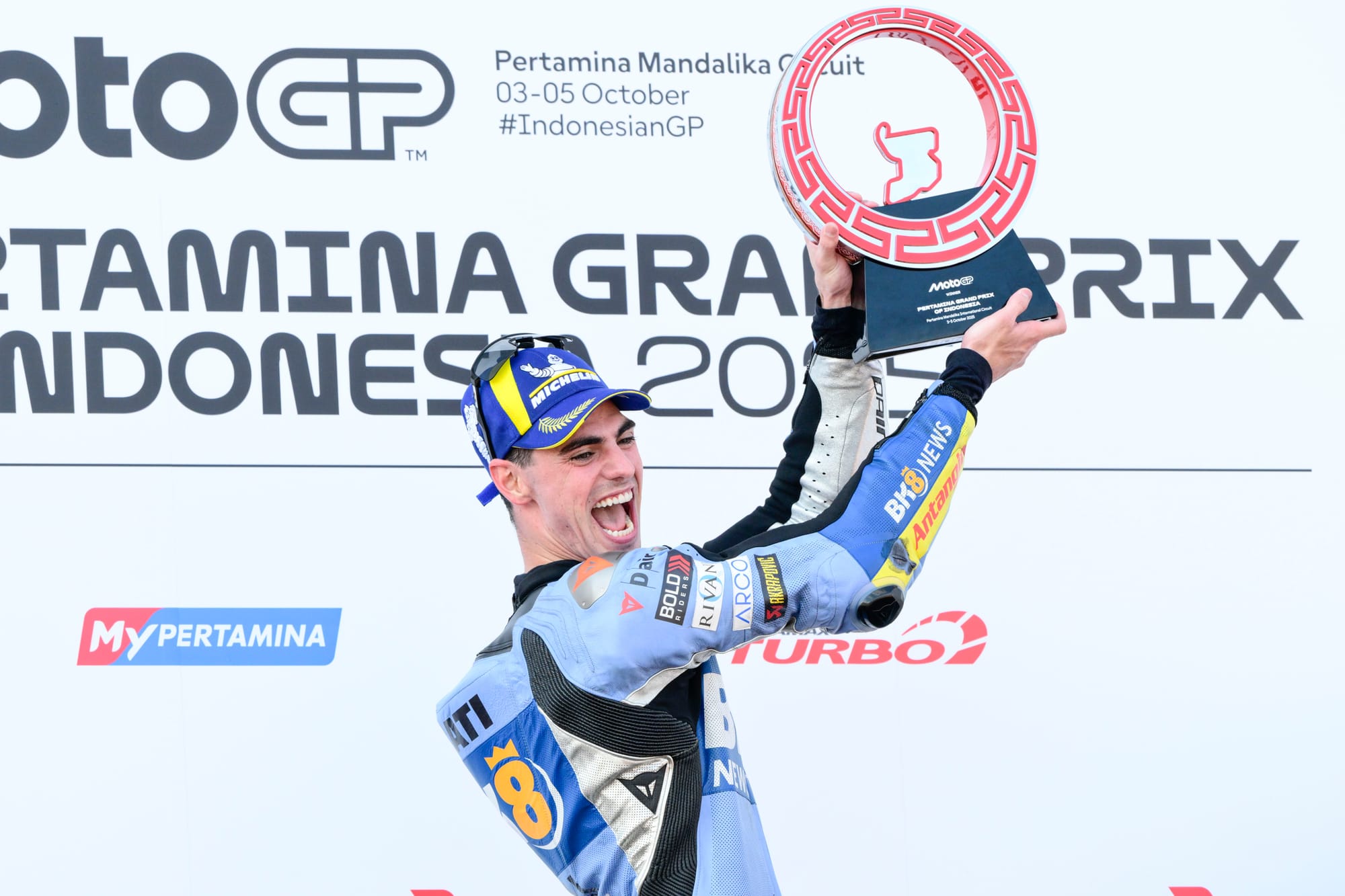 Victoire magistrale de Fermin Aldeguer sur le GP MotoGP d’Indonésie : chaos, chutes et nouveaux héros !