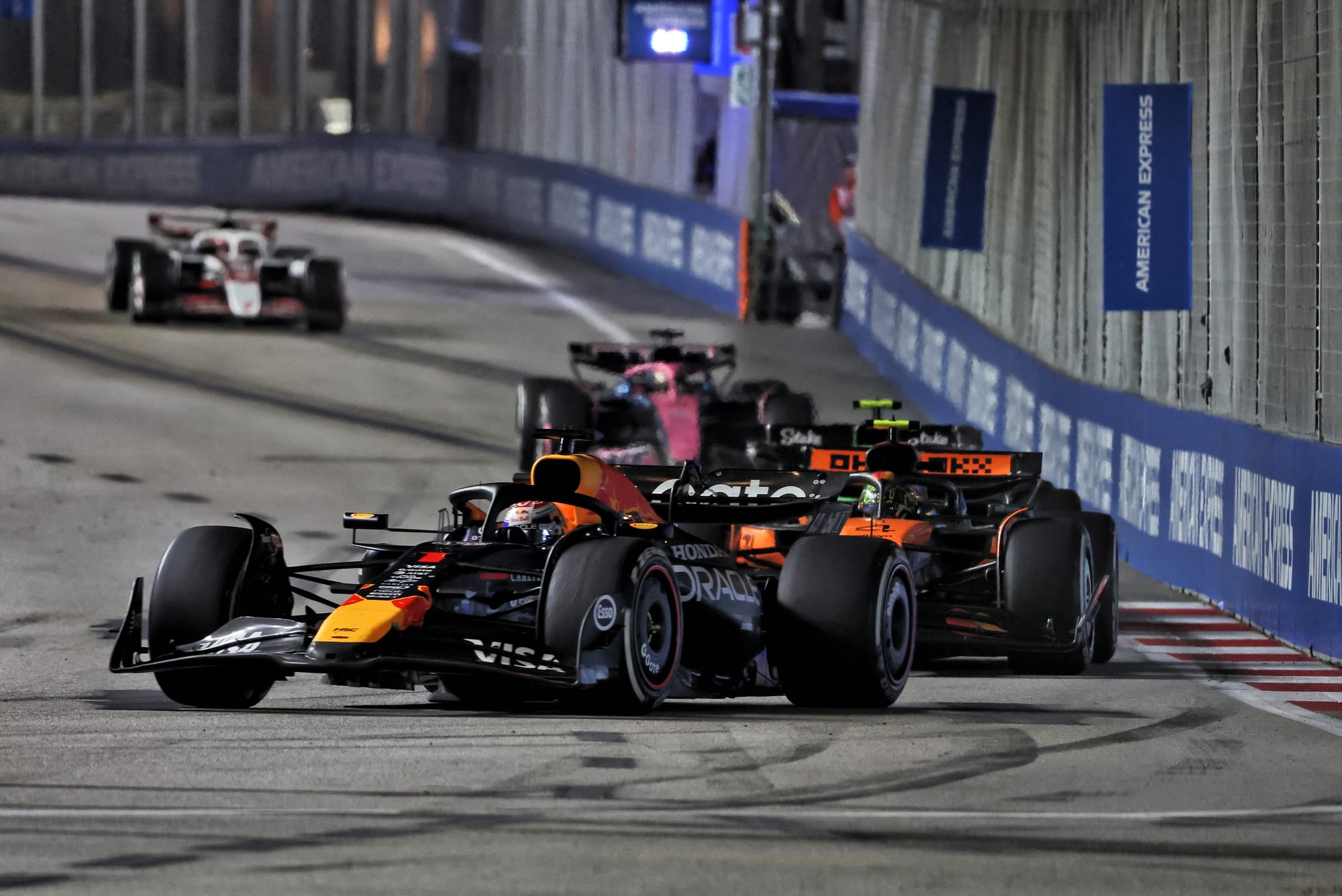 Grand Prix de Singapour : Comment Verstappen a neutralisĂ© la menace de Russell đ„