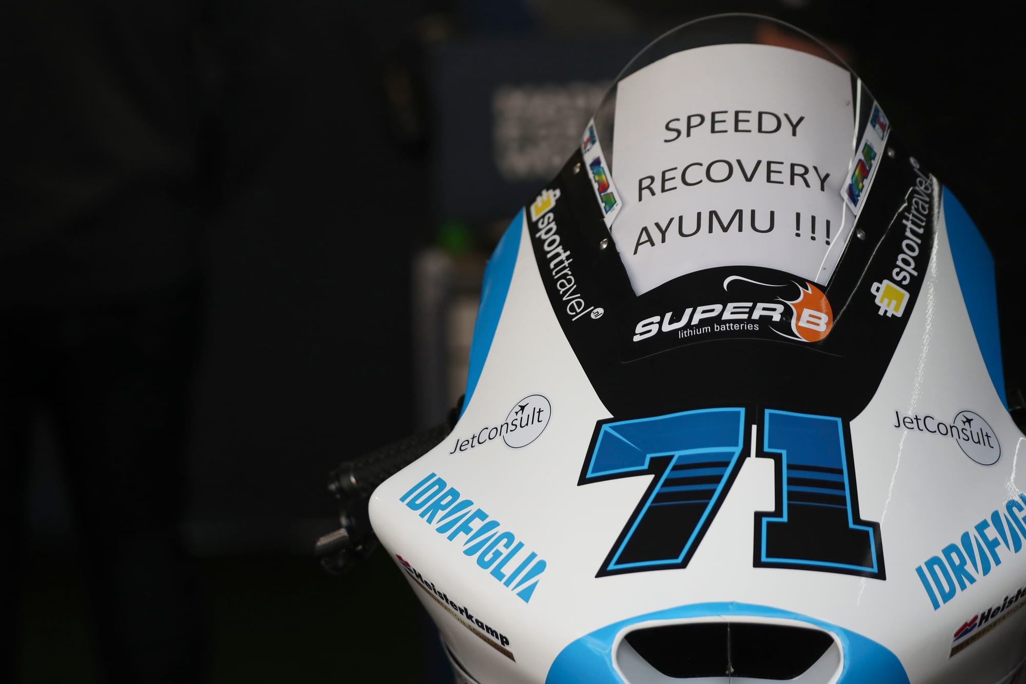 Valence sous tension : une série de chutes au virage 6 relance le débat sécurité en MotoGP 🏁