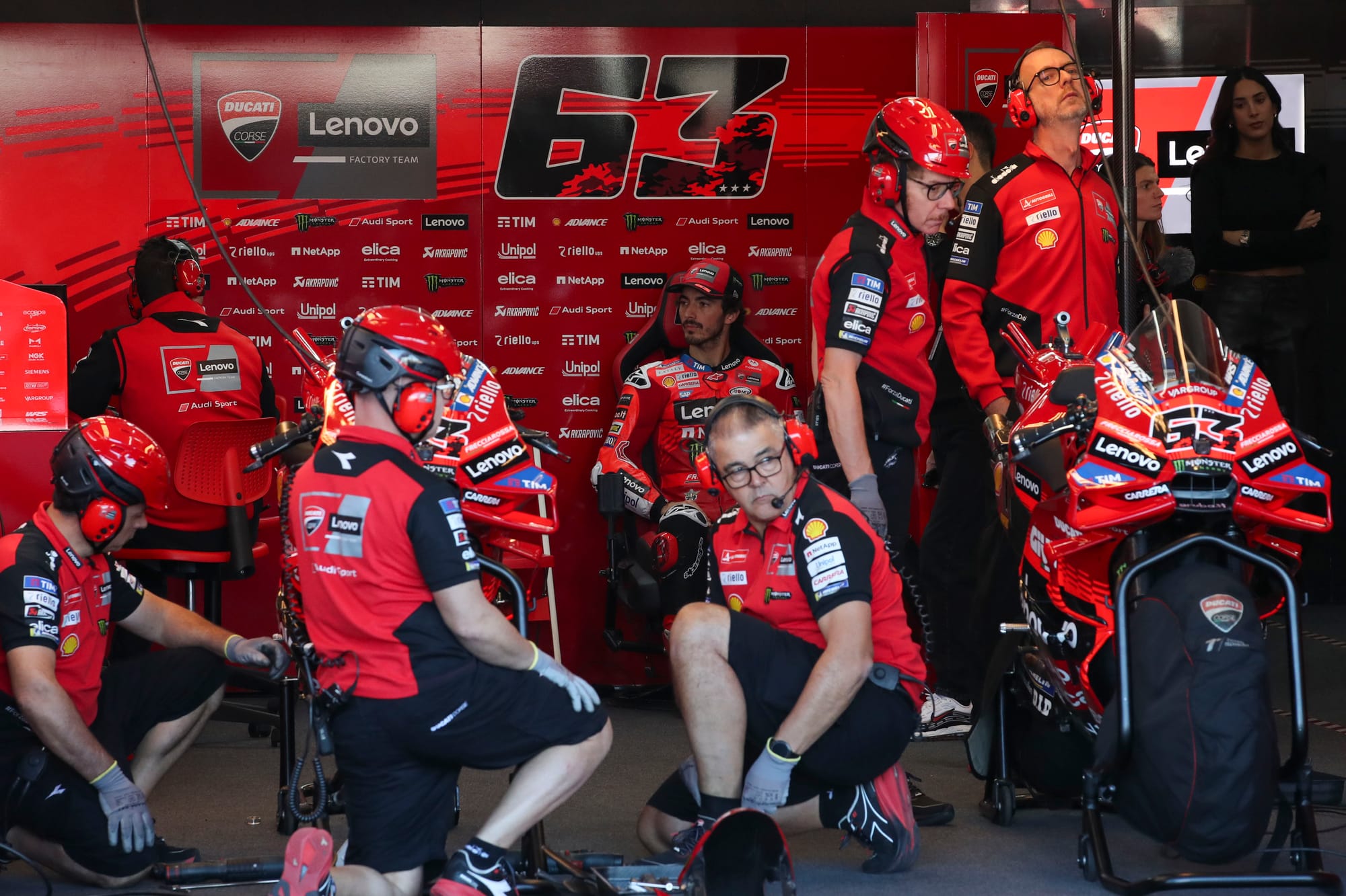 MotoGP Valence : l’erreur d’essence qui a ruiné le week‑end de Pecco Bagnaia 💥⛽