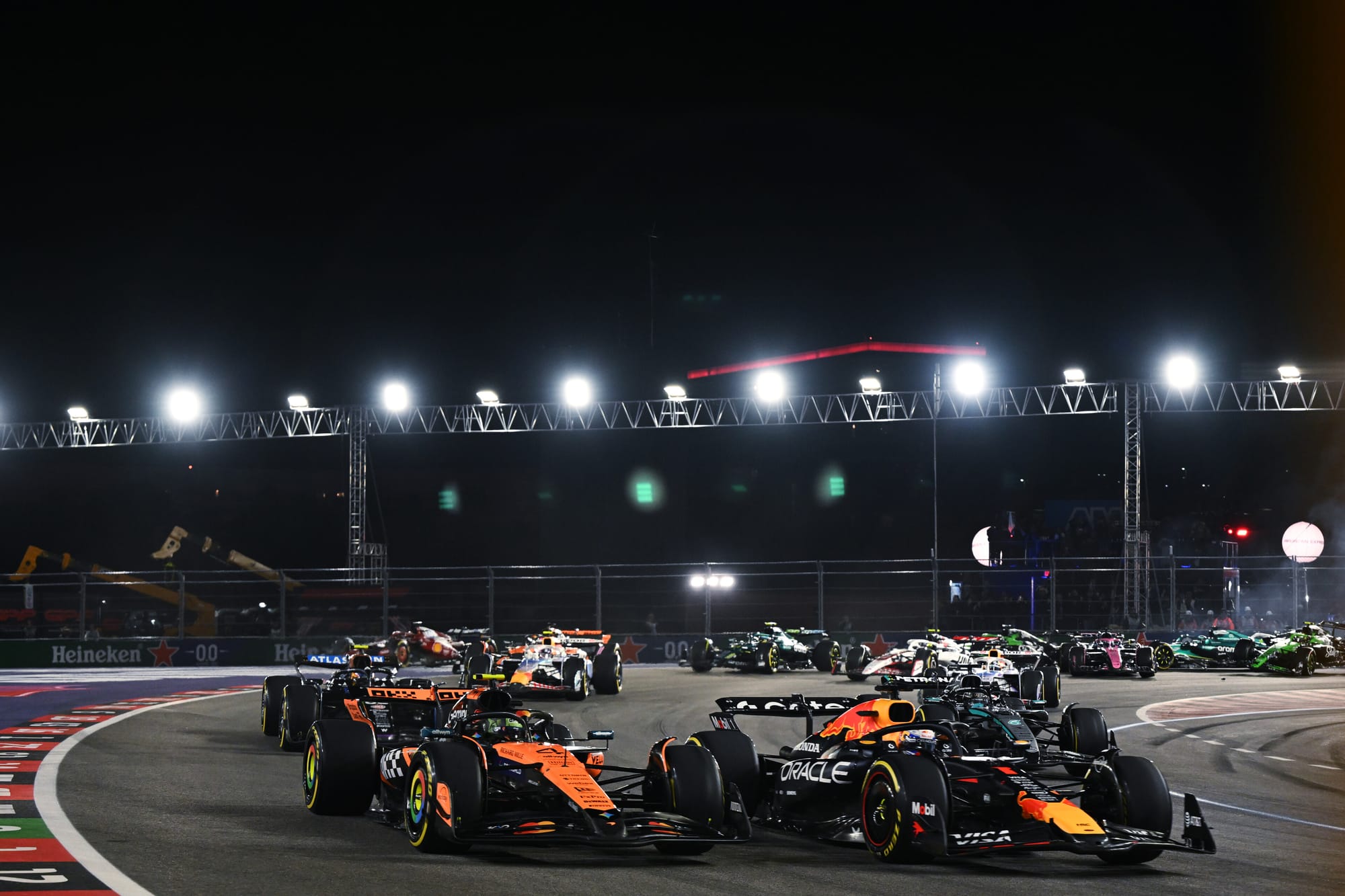 Verstappen relance la course au titre : ce qu’il lui manque encore malgré le cadeau de McLaren 🚀