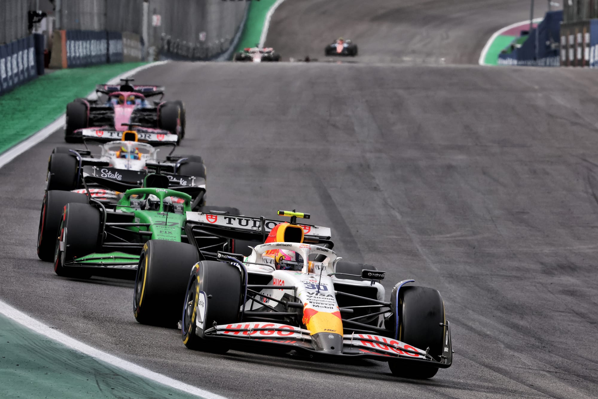 F1 2026 : vers des courses plus serrées grâce à une aérodynamique repensée 🚀