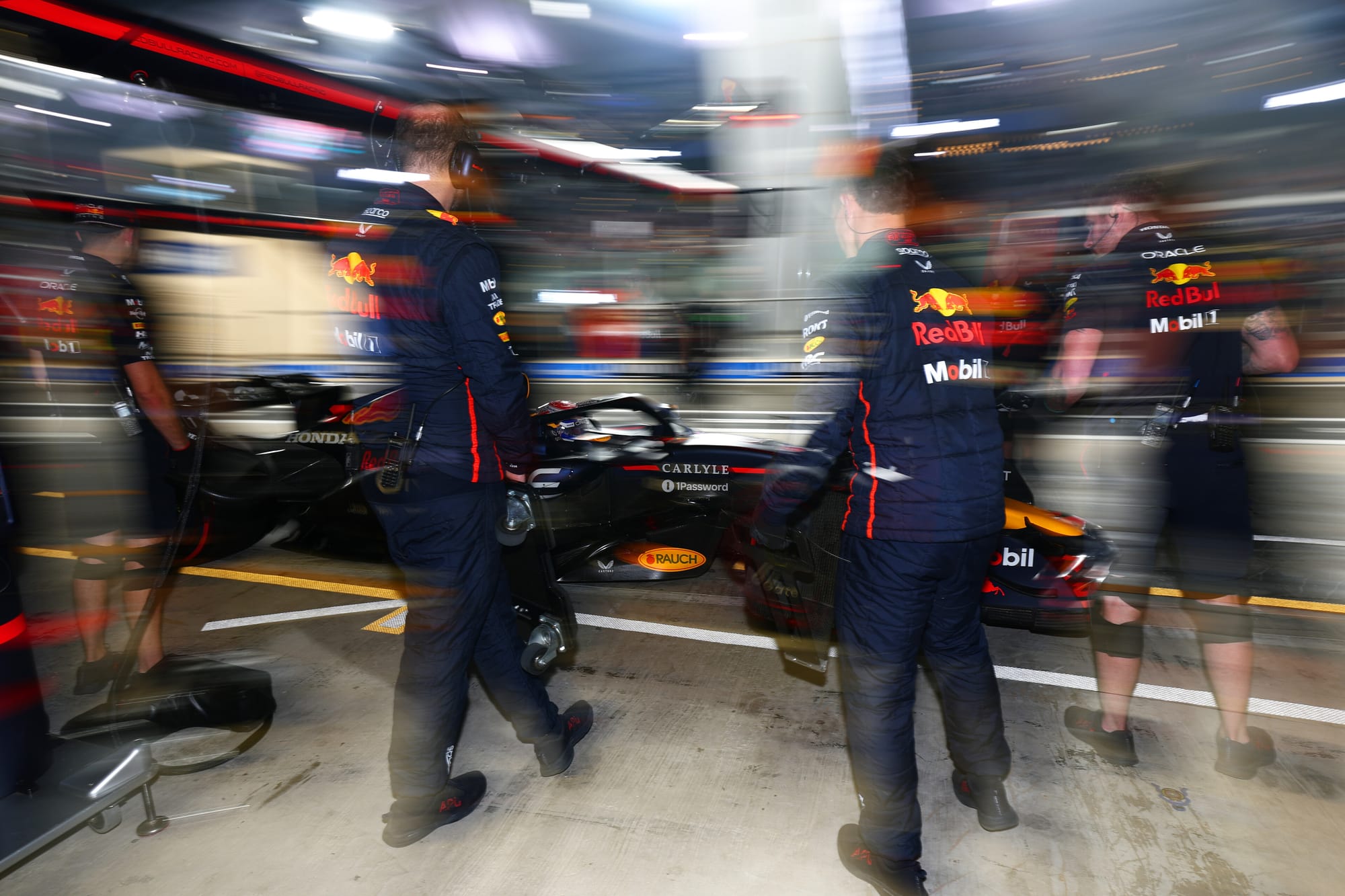 F1 Abu Dhabi 2025 : pole pour Verstappen, Norris en embuscade, Piastri sous pression đŠ