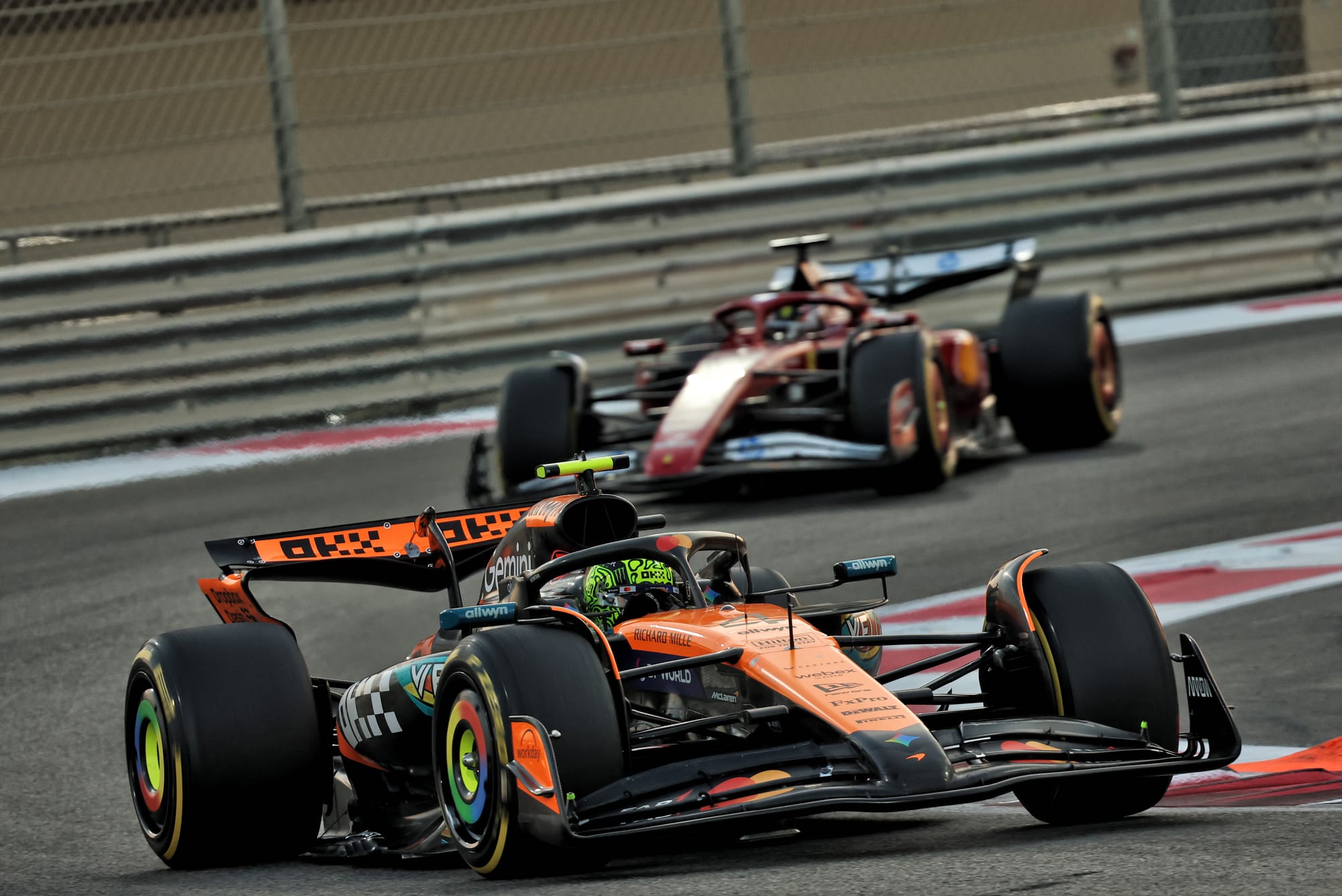 McLaren a-t-il vraiment chuté ? La vérité derrière la « baisse » 2025 et le pari 2026 🔥