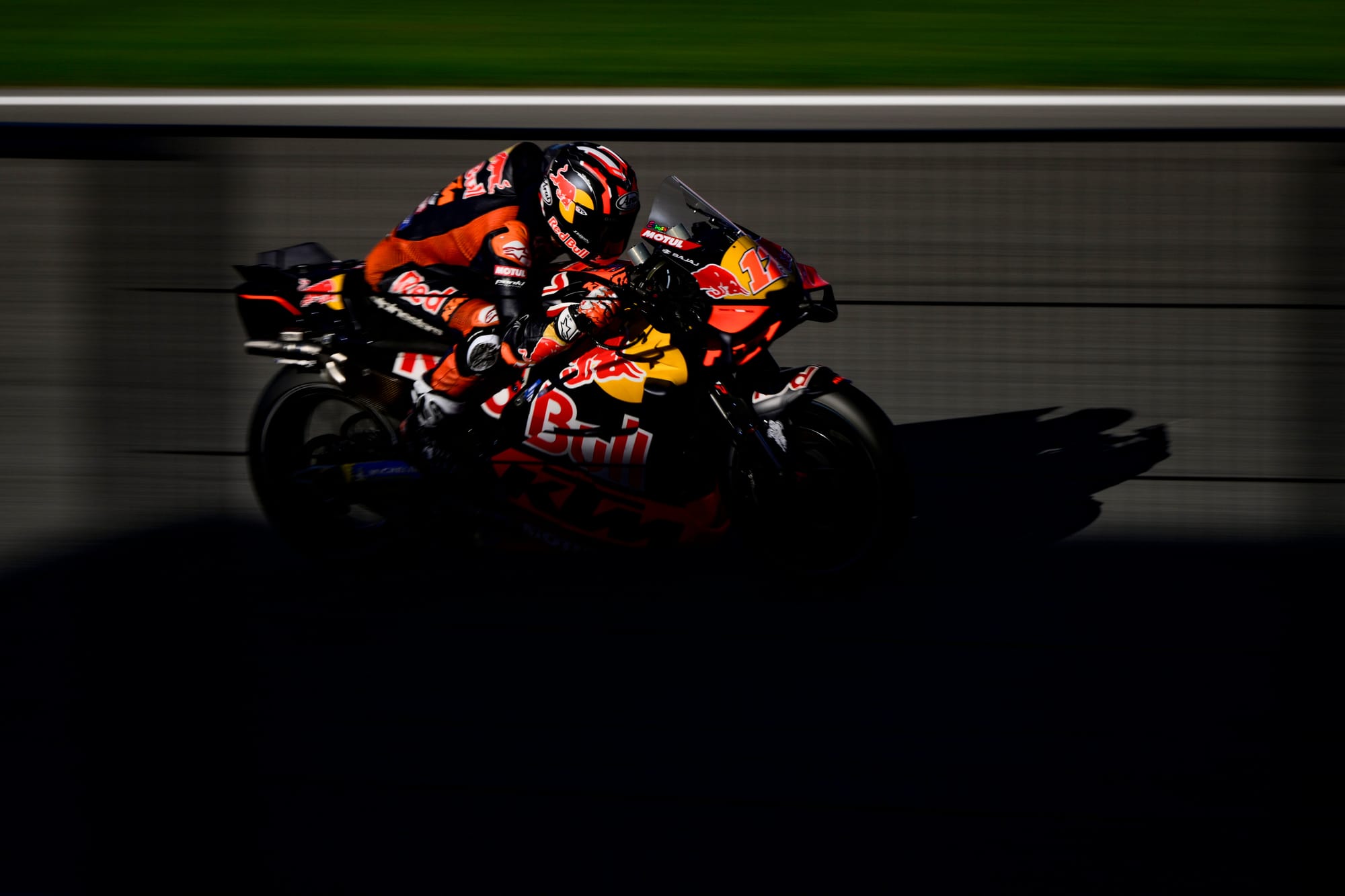 KTM, 2027 et l’effet Viñales : le plan B qui peut sécuriser l’après-Acosta 🔥