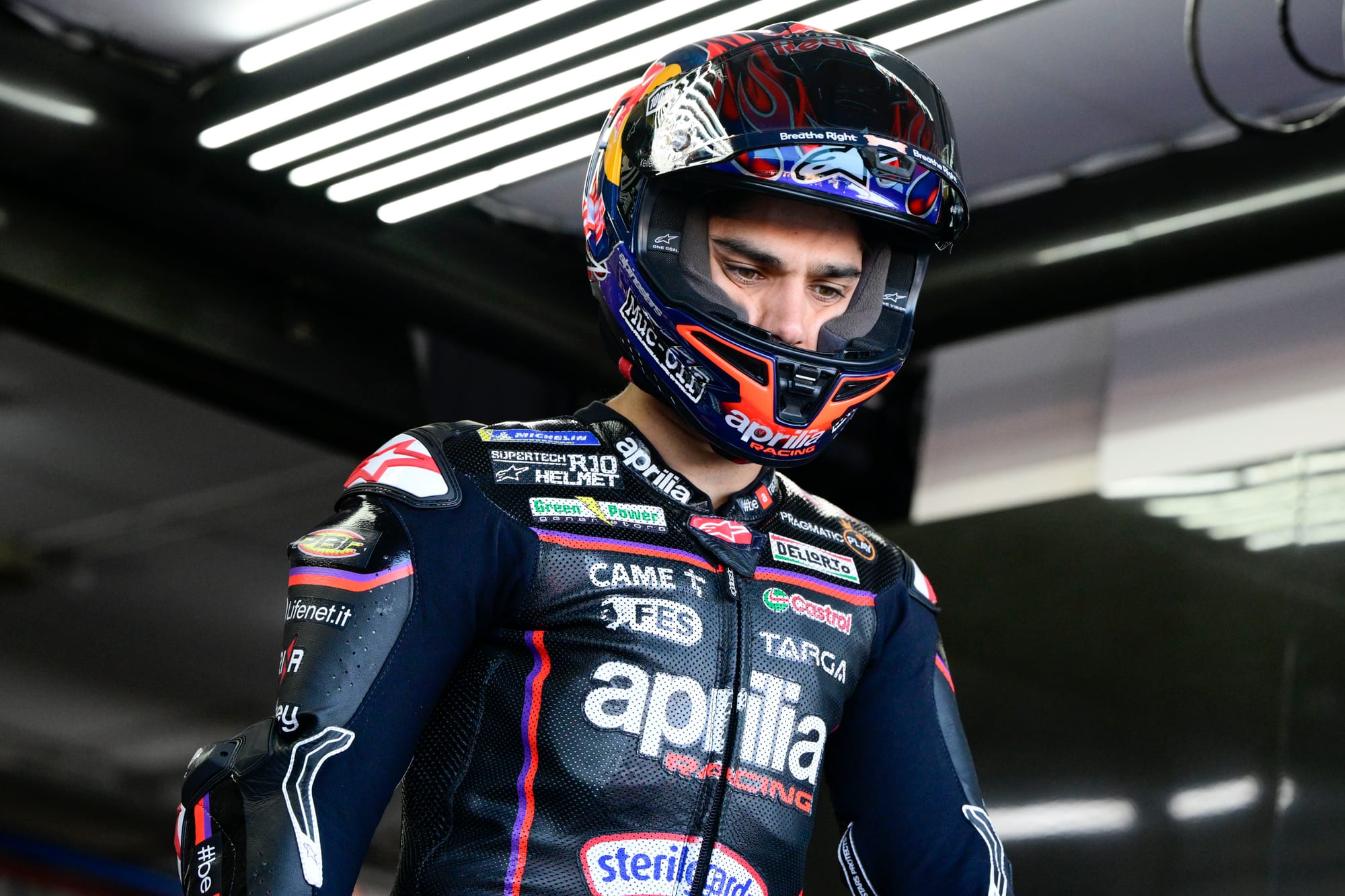 💥 Chutes, conflits et renaissance : la saison 2025 de Jorge Martin et son cap ambitieux avec Aprilia
