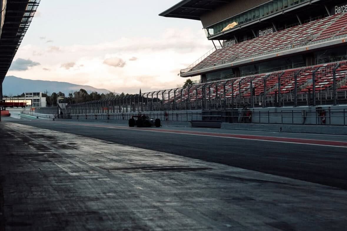 👀 Audi laisse entrevoir sa vraie F1 2026 après un shakedown à Barcelone